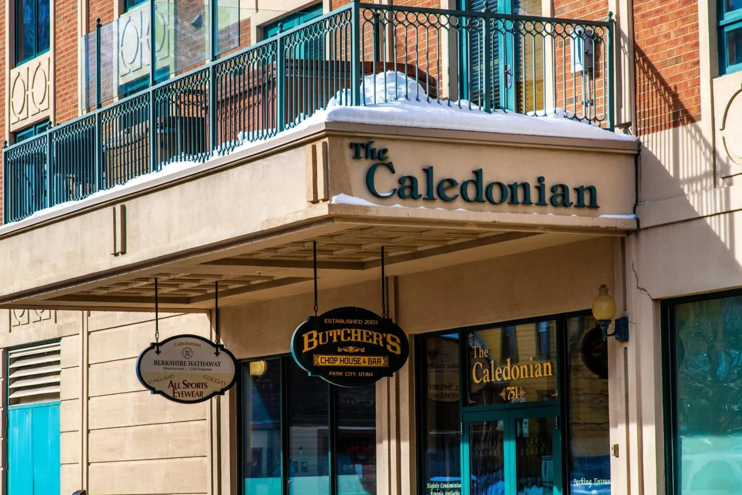 Facade/entrance in The Caledonian