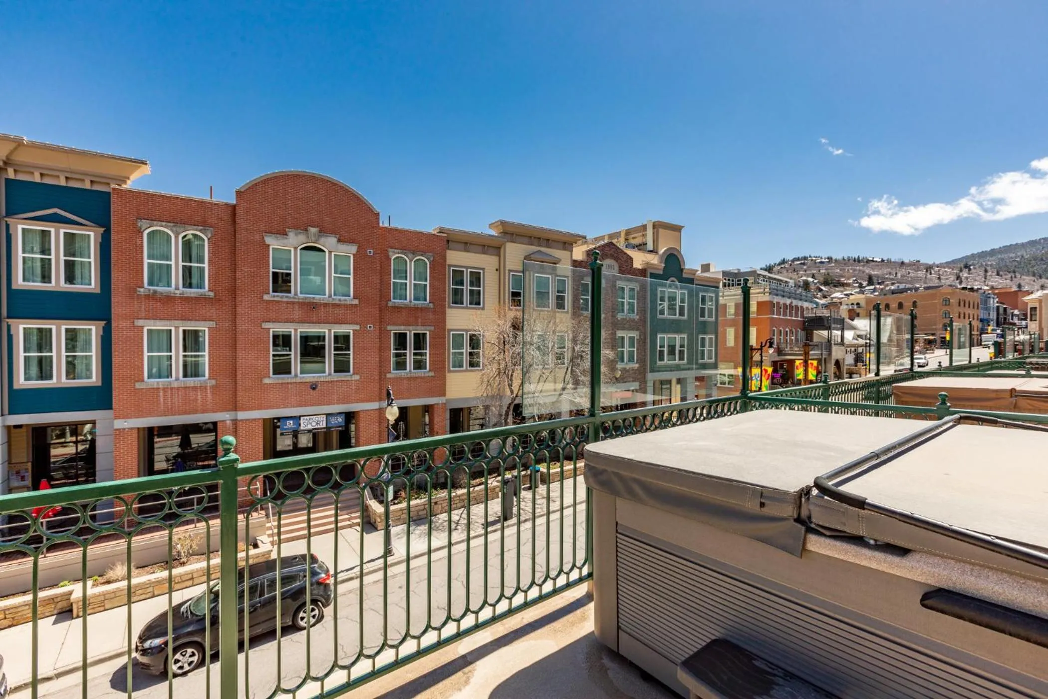 Hot Tub in The Caledonian by All Seasons Resort Lodging
