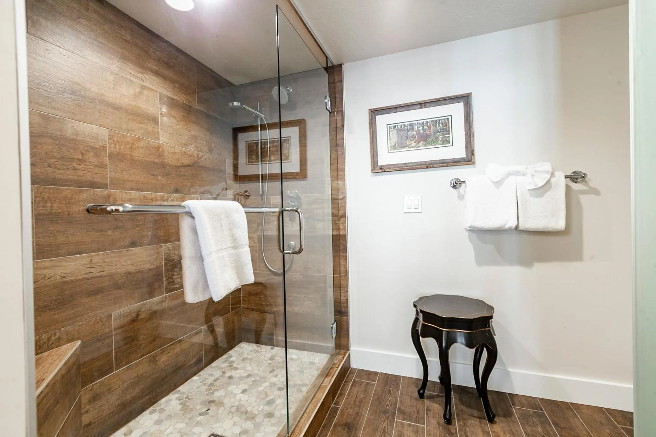 Bathroom in The Caledonian by All Seasons Resort Lodging