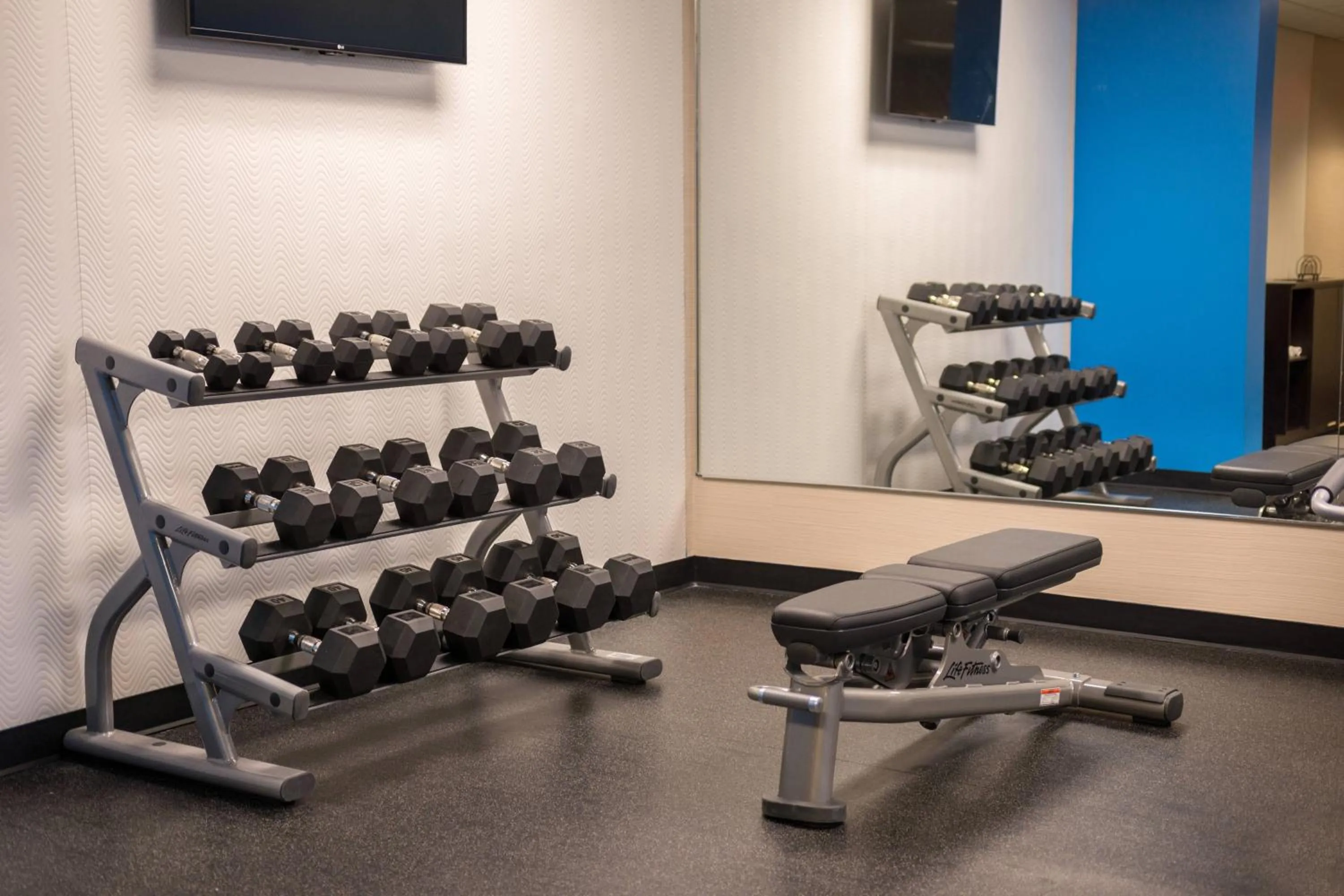 Fitness centre/facilities in Fairfield Inn & Suites by Marriott Olean