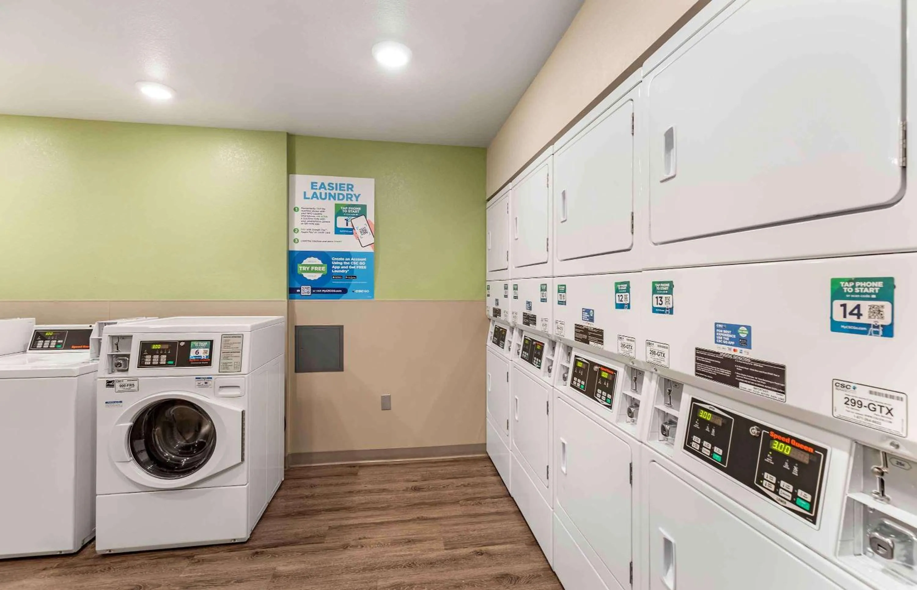 Property building in Extended Stay America Suites - Denver - Centennial