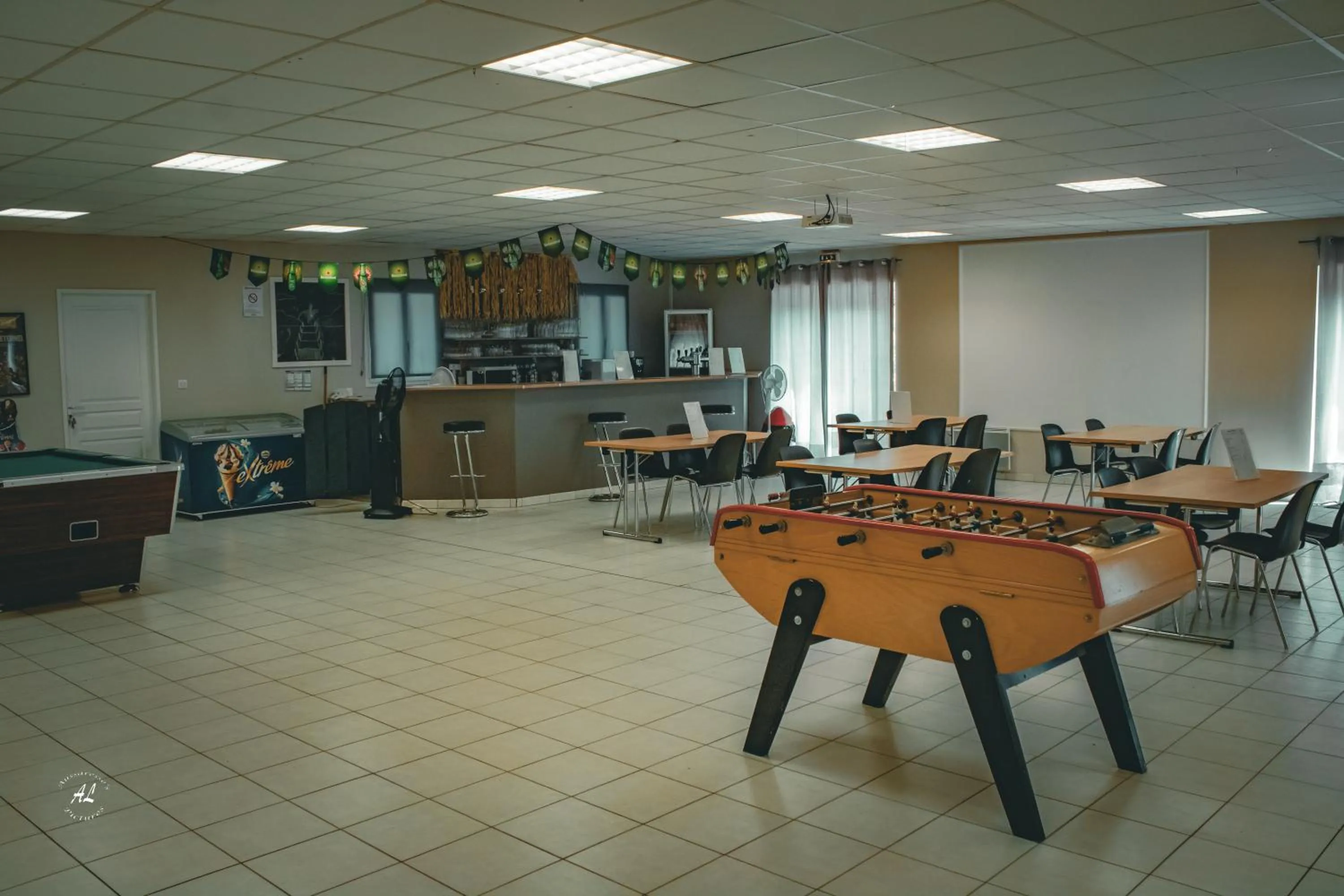 Billiard in Terres de France - Les Hameaux des Lacs