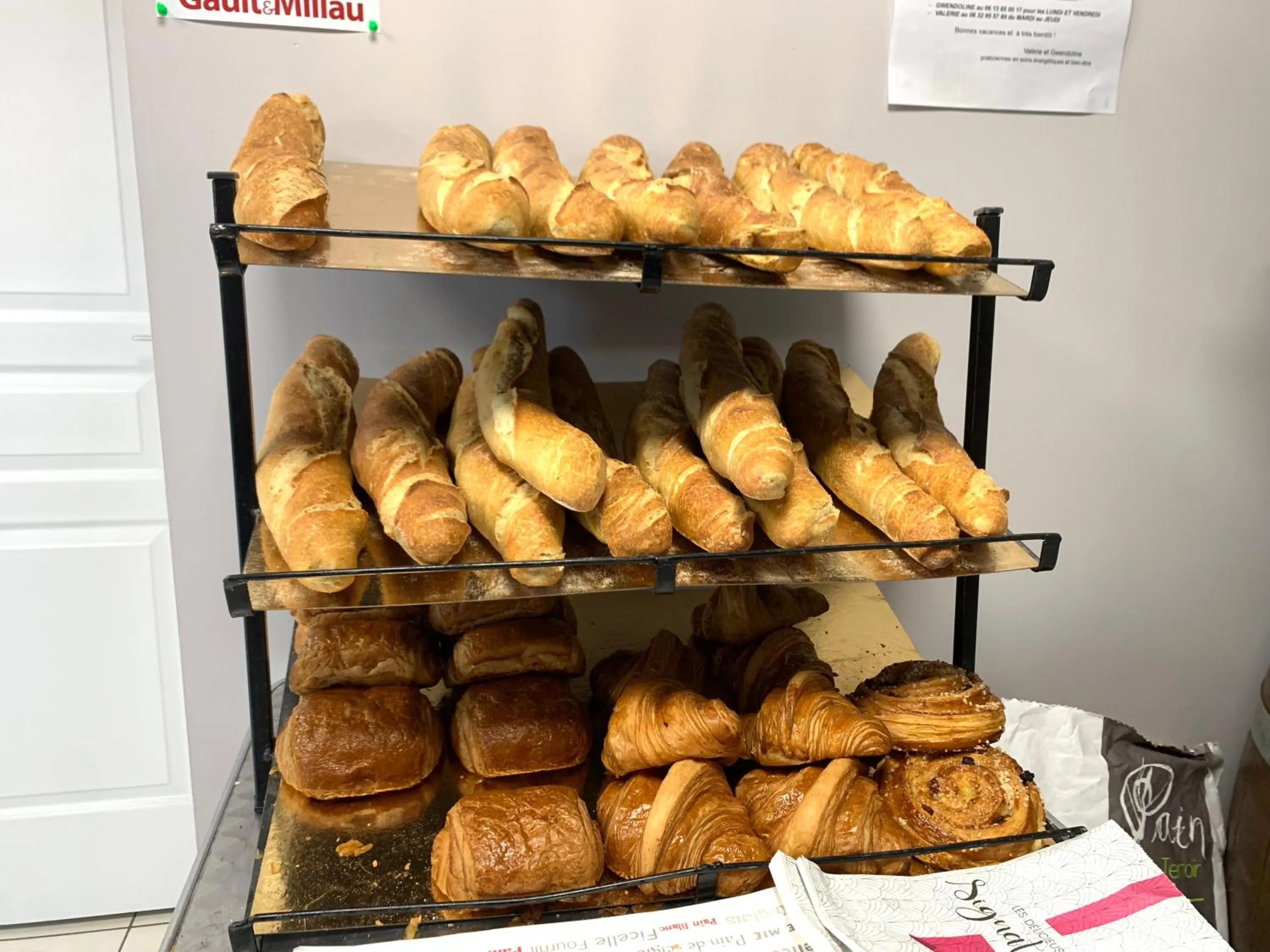 Lobby or reception in Terres de France - Les Hameaux des Lacs