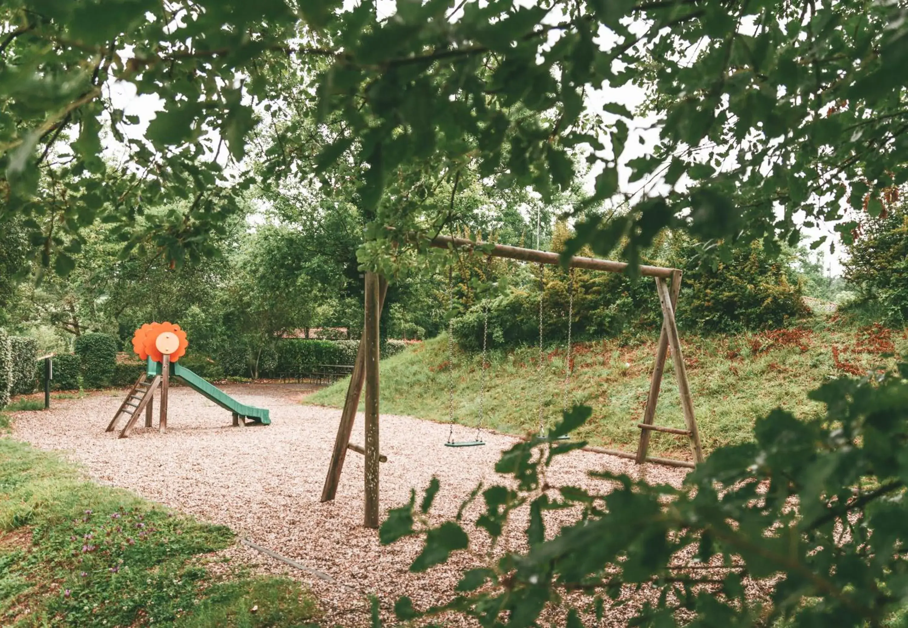 Children play ground in Terres de France - Les Hameaux des Lacs Children play ground in Terres de France - Les Hameaux des Lacs