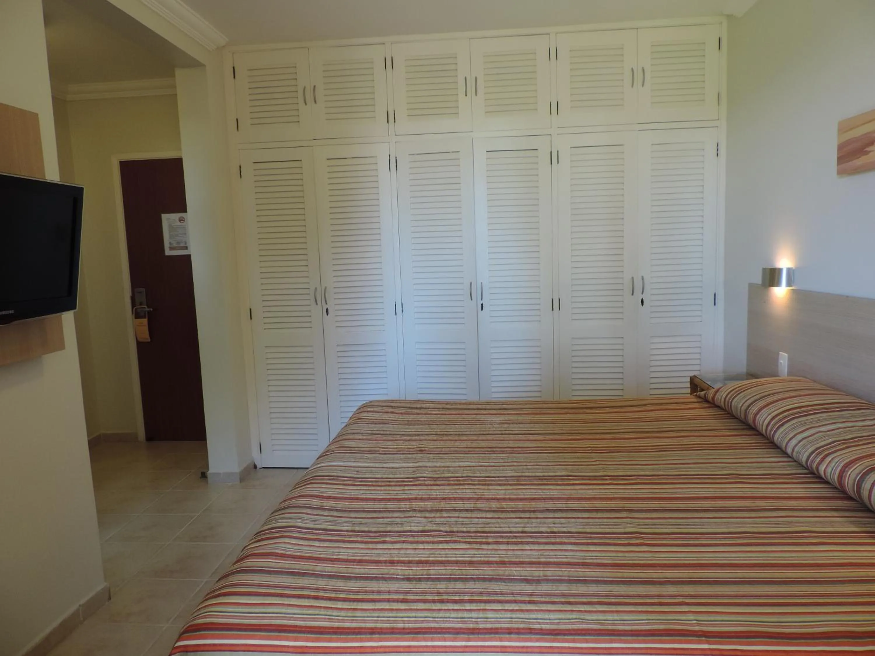 Bed in Hotel Costa Balena-Piscina Aquecida Coberta