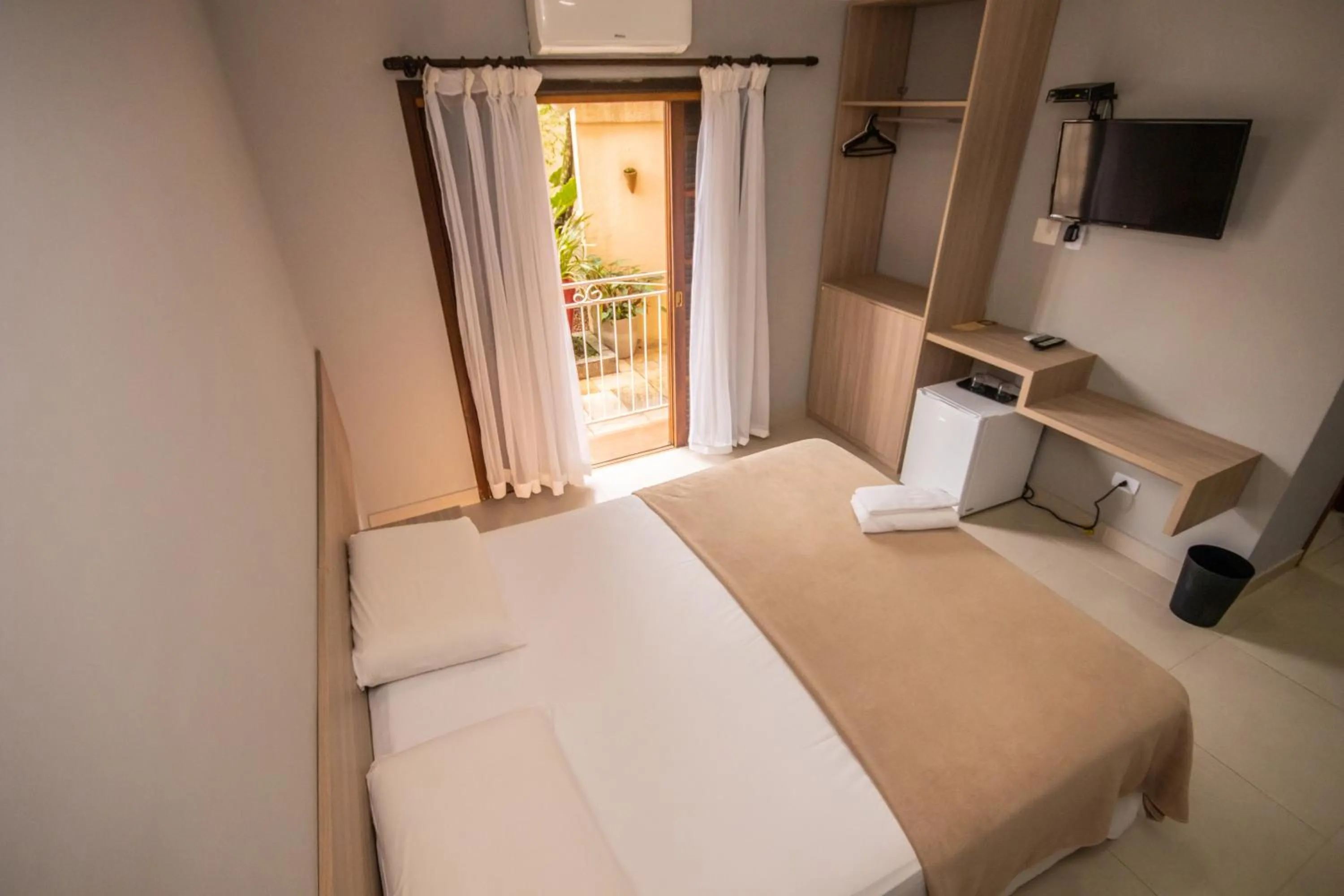 Bed in Hotel Costa Balena-Piscina Aquecida Coberta