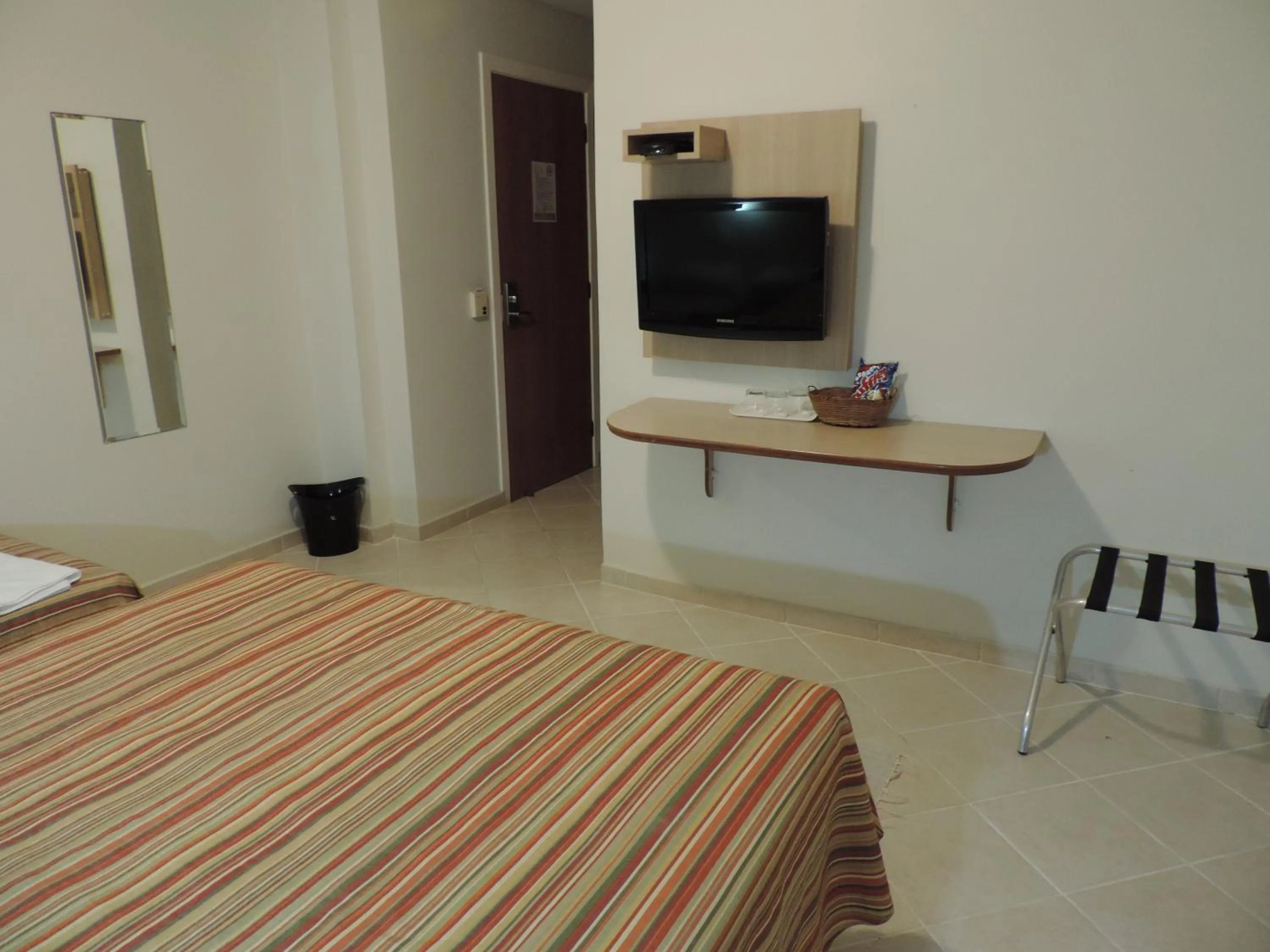 Bed in Hotel Costa Balena-Piscina Aquecida Coberta