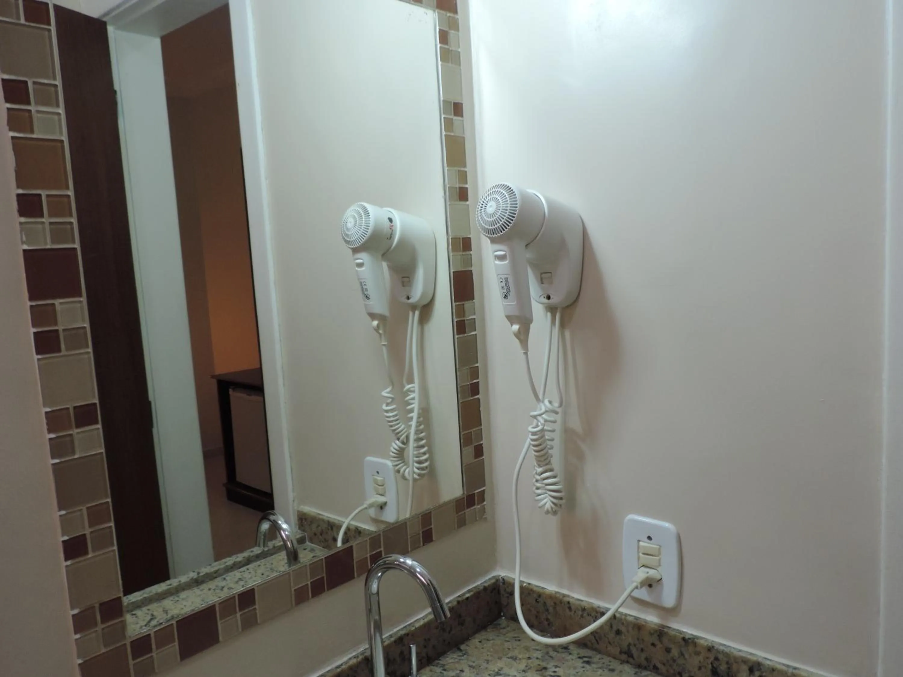 Hotel Costa Balena-Piscina Aquecida Coberta