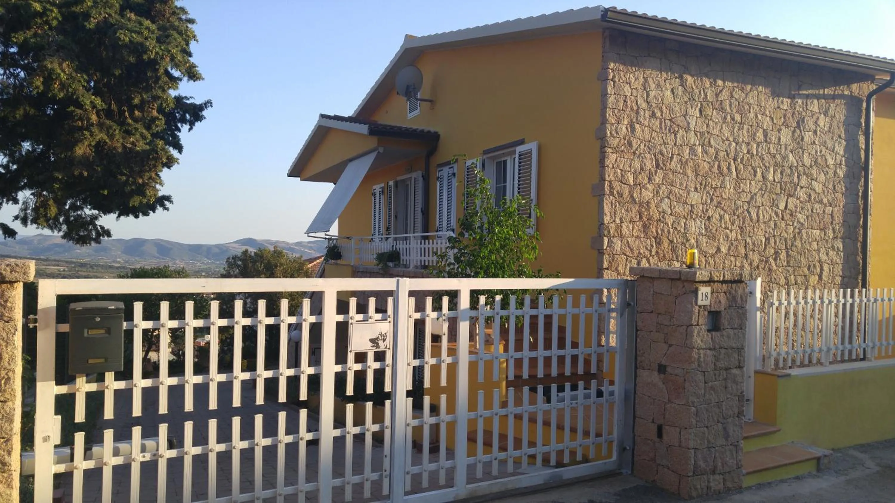 Facade/entrance in B&B Benjamin