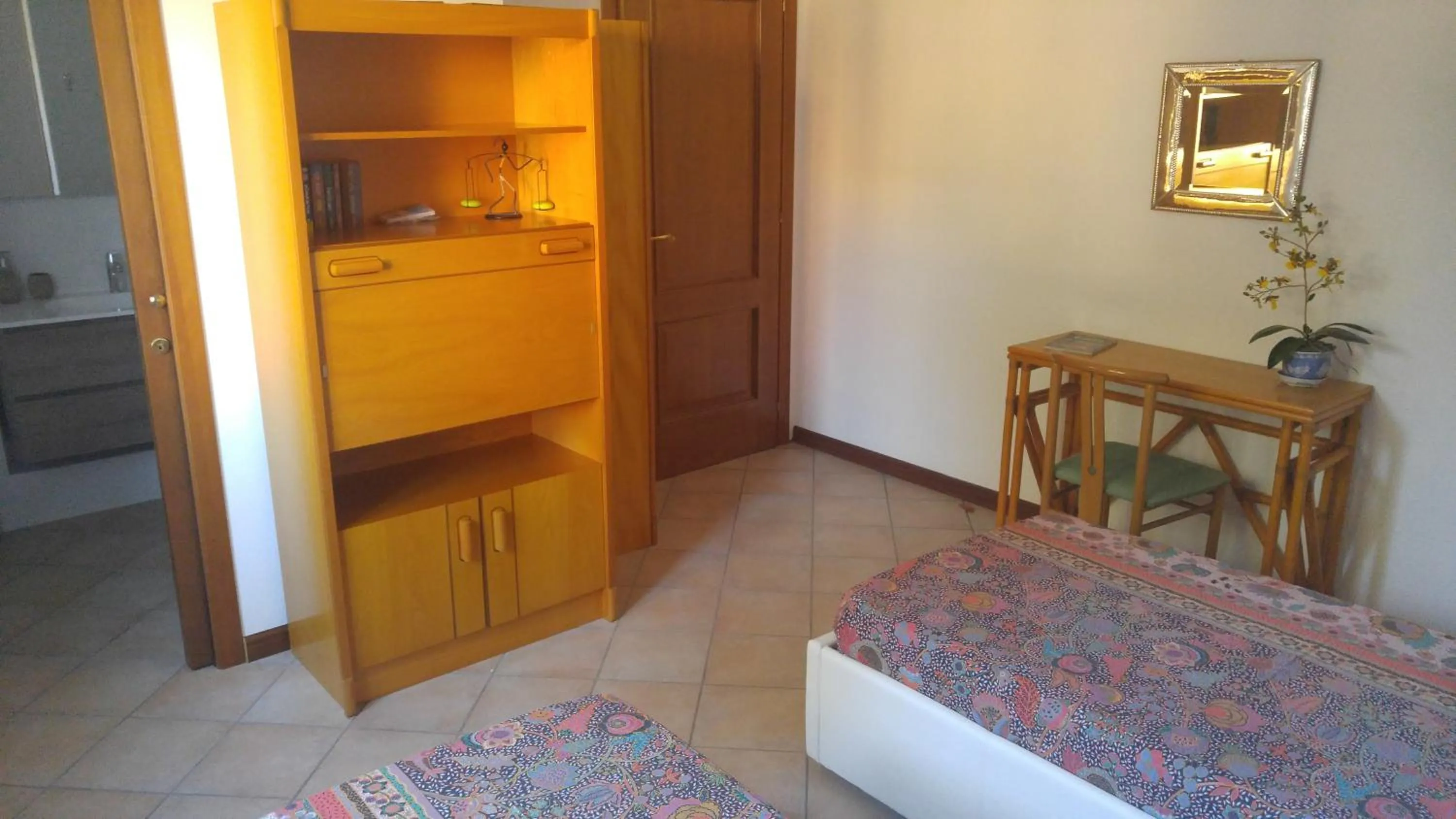 Photo of the whole room, Bed in B&B Benjamin