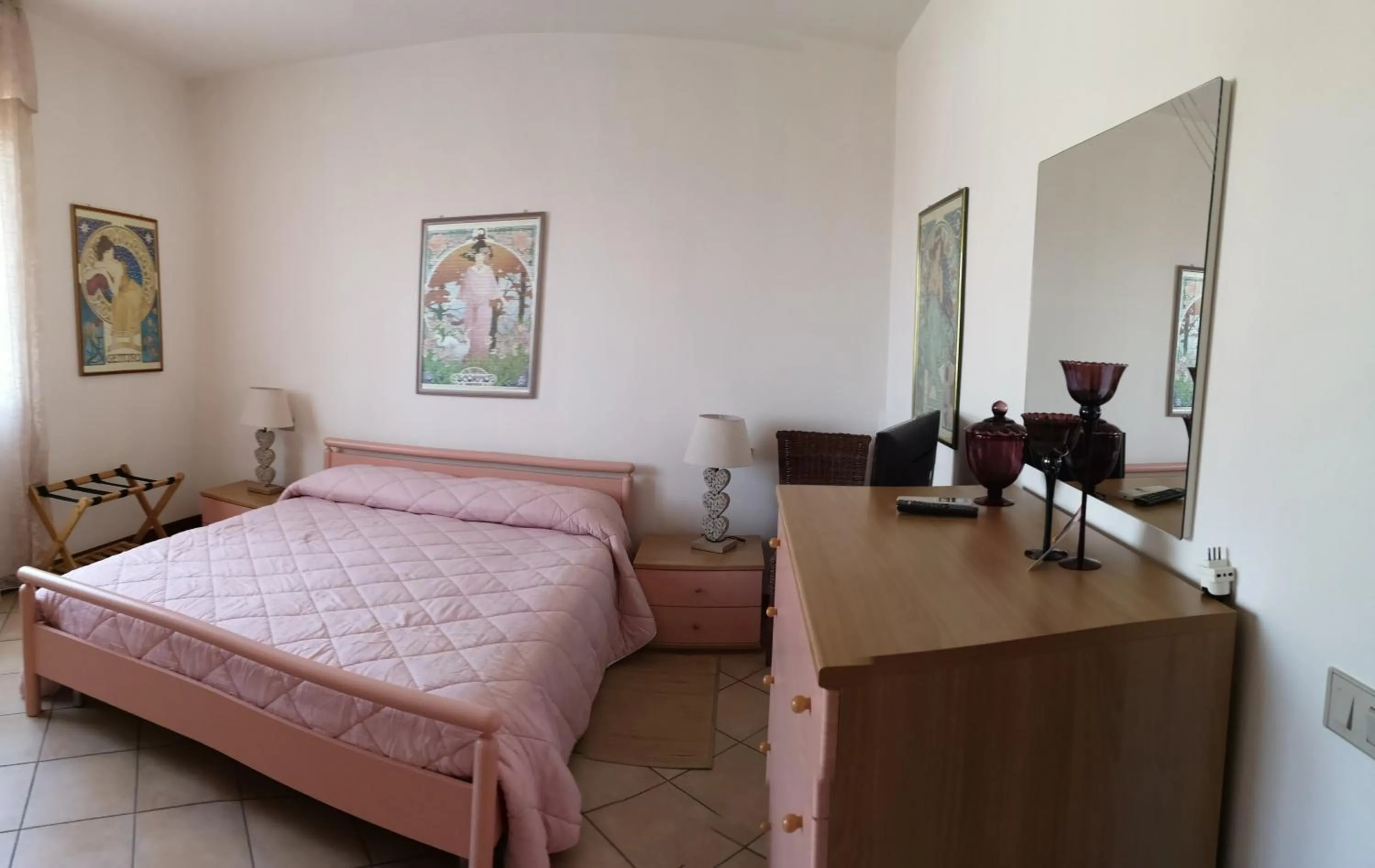 Photo of the whole room, Bed in B&B Benjamin