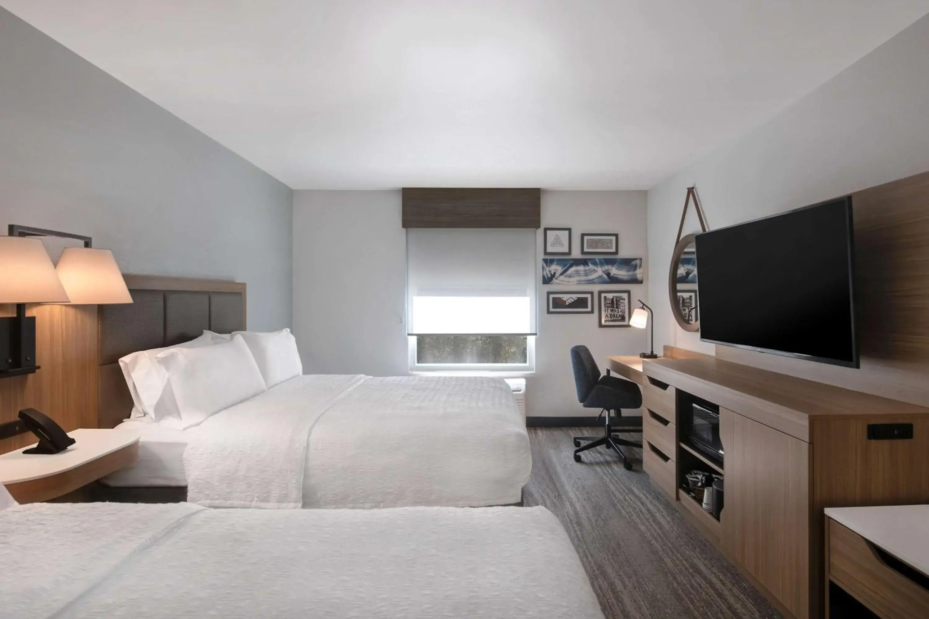 Bed in Hampton Inn Anderson/Alliance Business Park Bed in Hampton Inn Anderson/Alliance Business Park