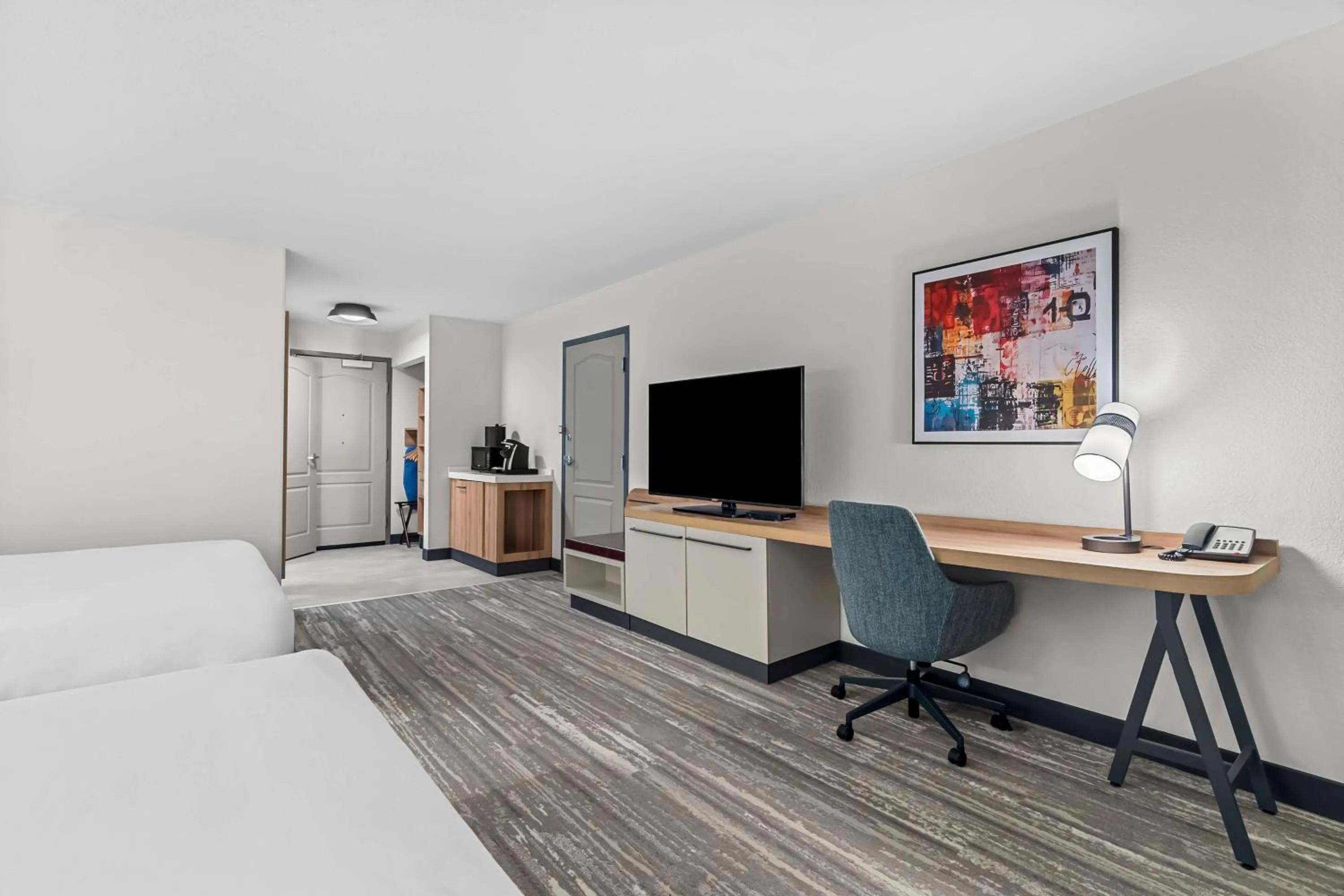 Bed in Hilton Garden Inn Cartersville