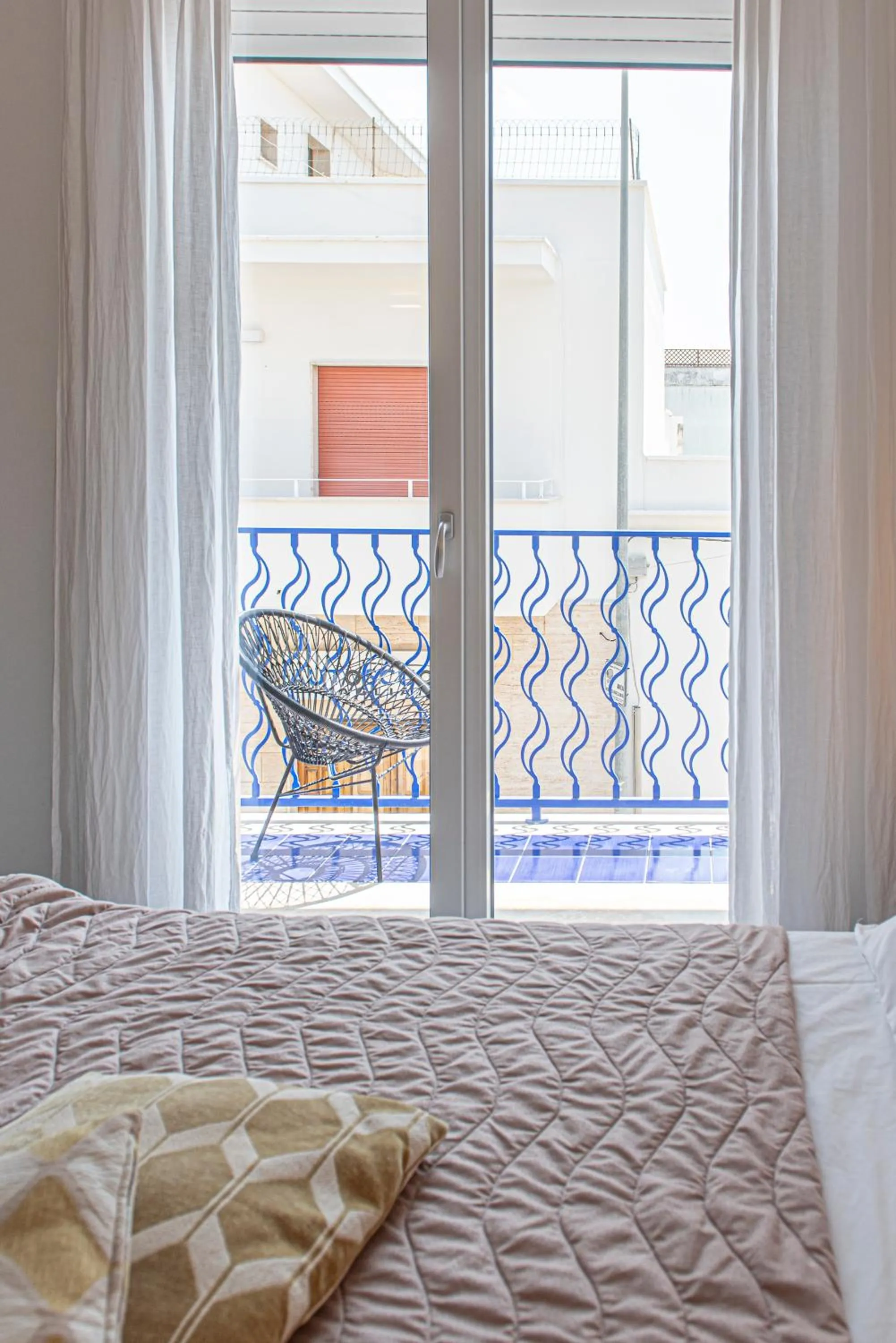 Bed in B&B Le Bateau Bleu Adults Only 12 plus