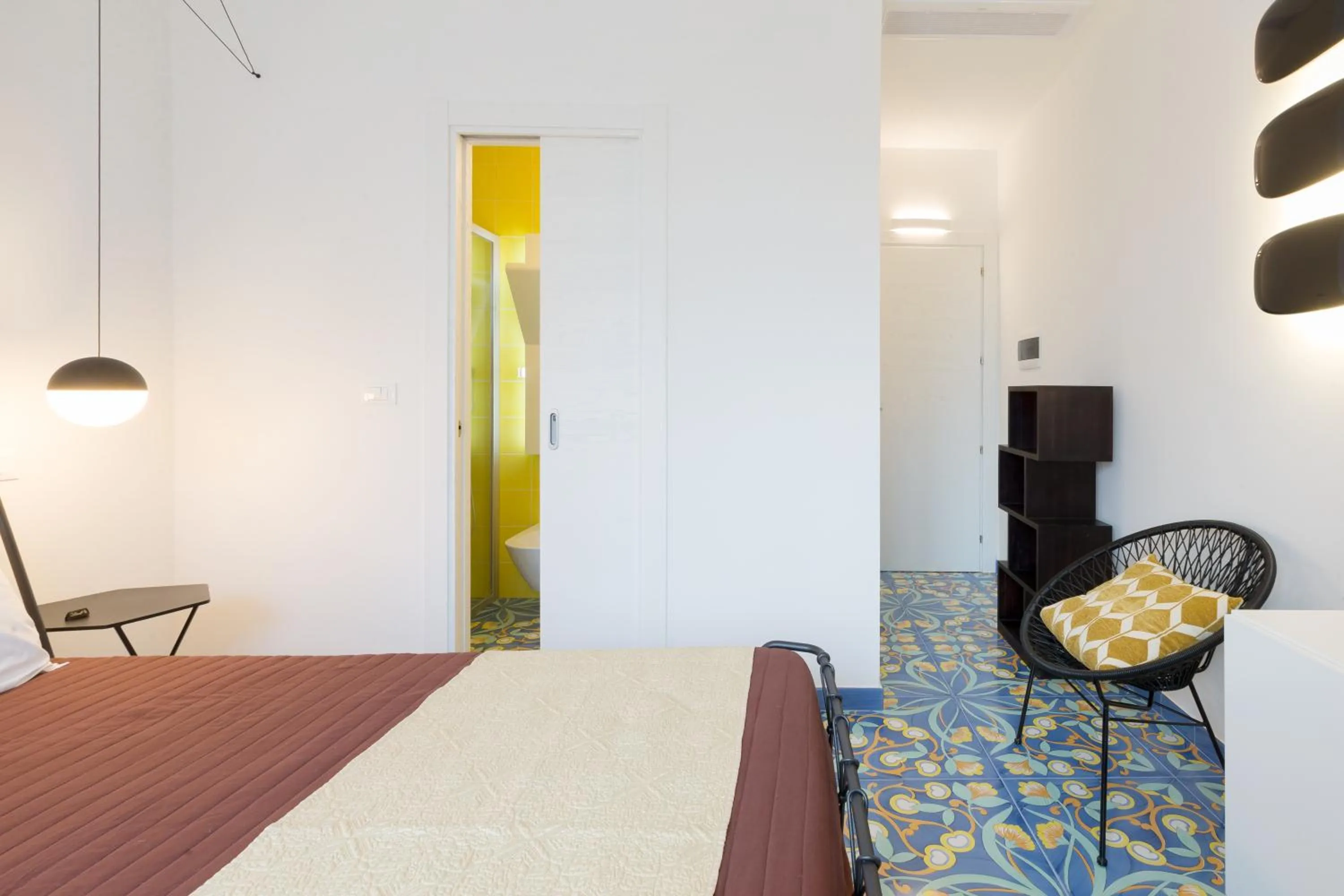 Bed in B&B Le Bateau Bleu Adults Only 12 plus