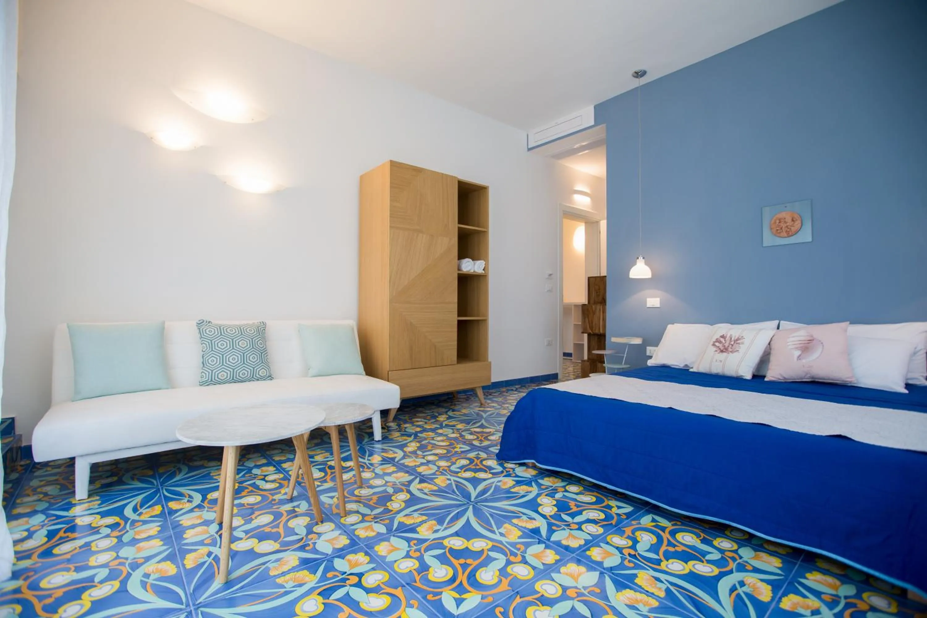 Bed in B&B Le Bateau Bleu Adults Only 12 plus