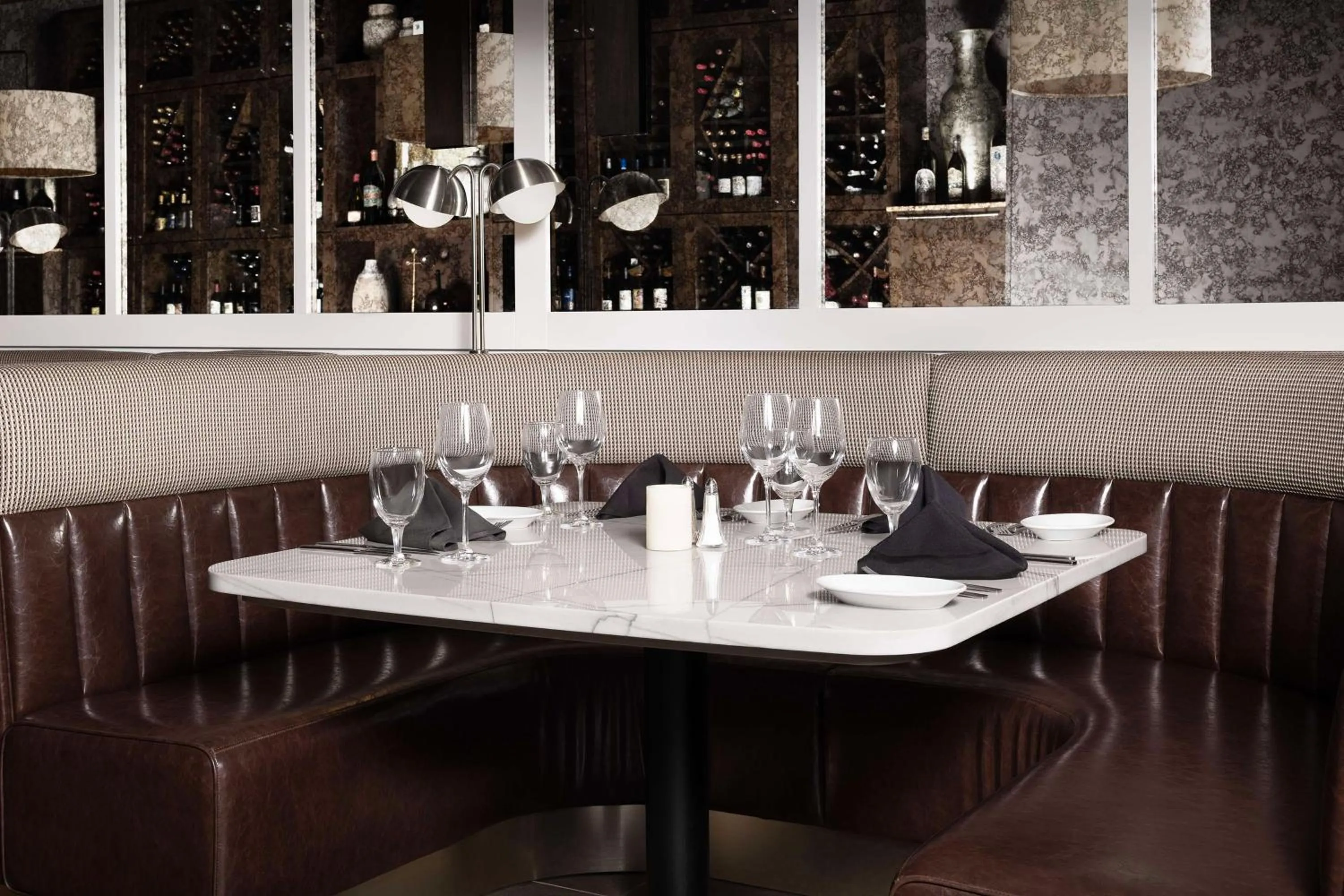 Restaurant/places to eat in Embassy Suites Atlanta - Kennesaw Town Center