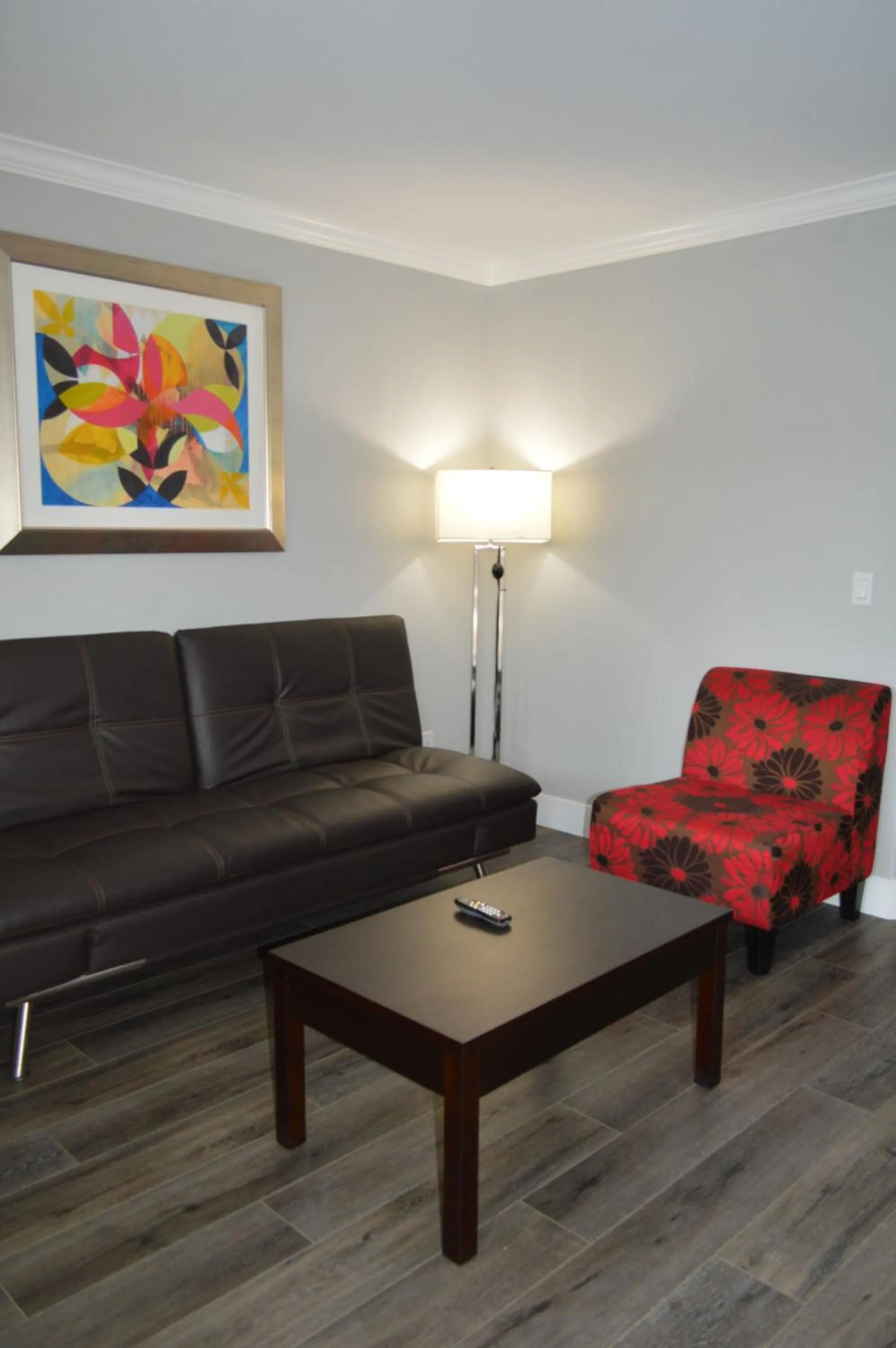 Living room in Fairview Inn & Suites