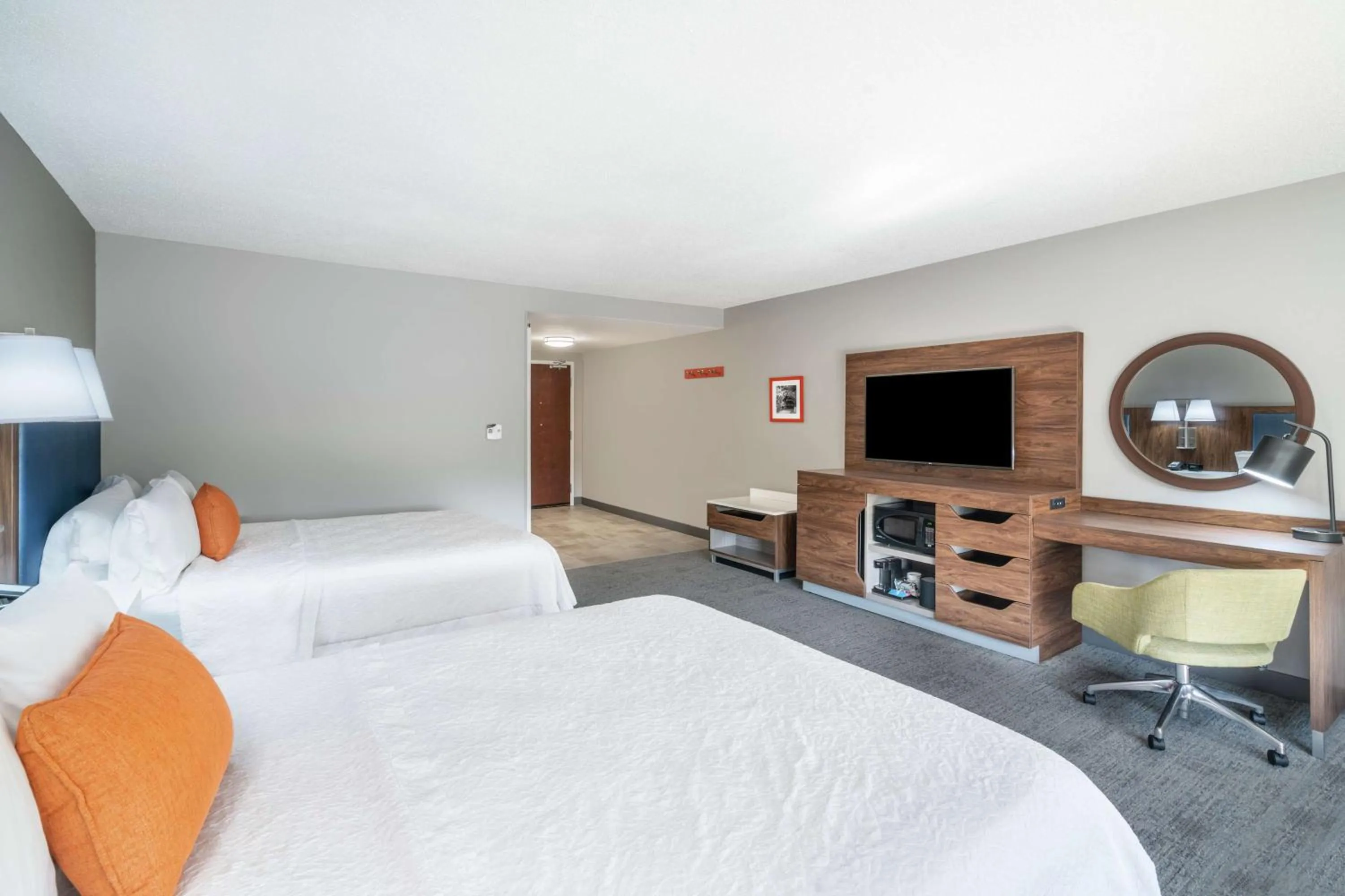 Bedroom, Bed in Hampton Inn & Suites Opelika-I-85 Auburn Area