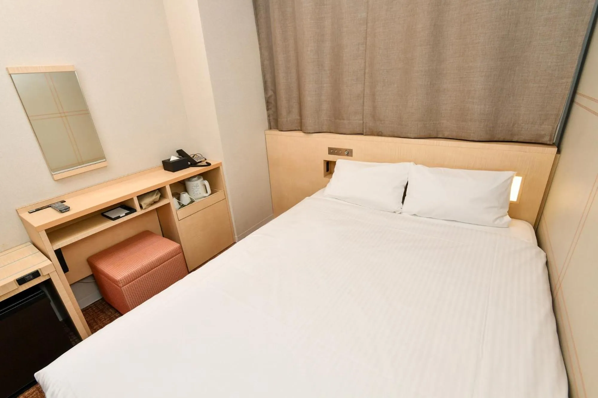 Photo of the whole room, Bed in Sanco Inn Nagoya Shinkansen-guchi Annex