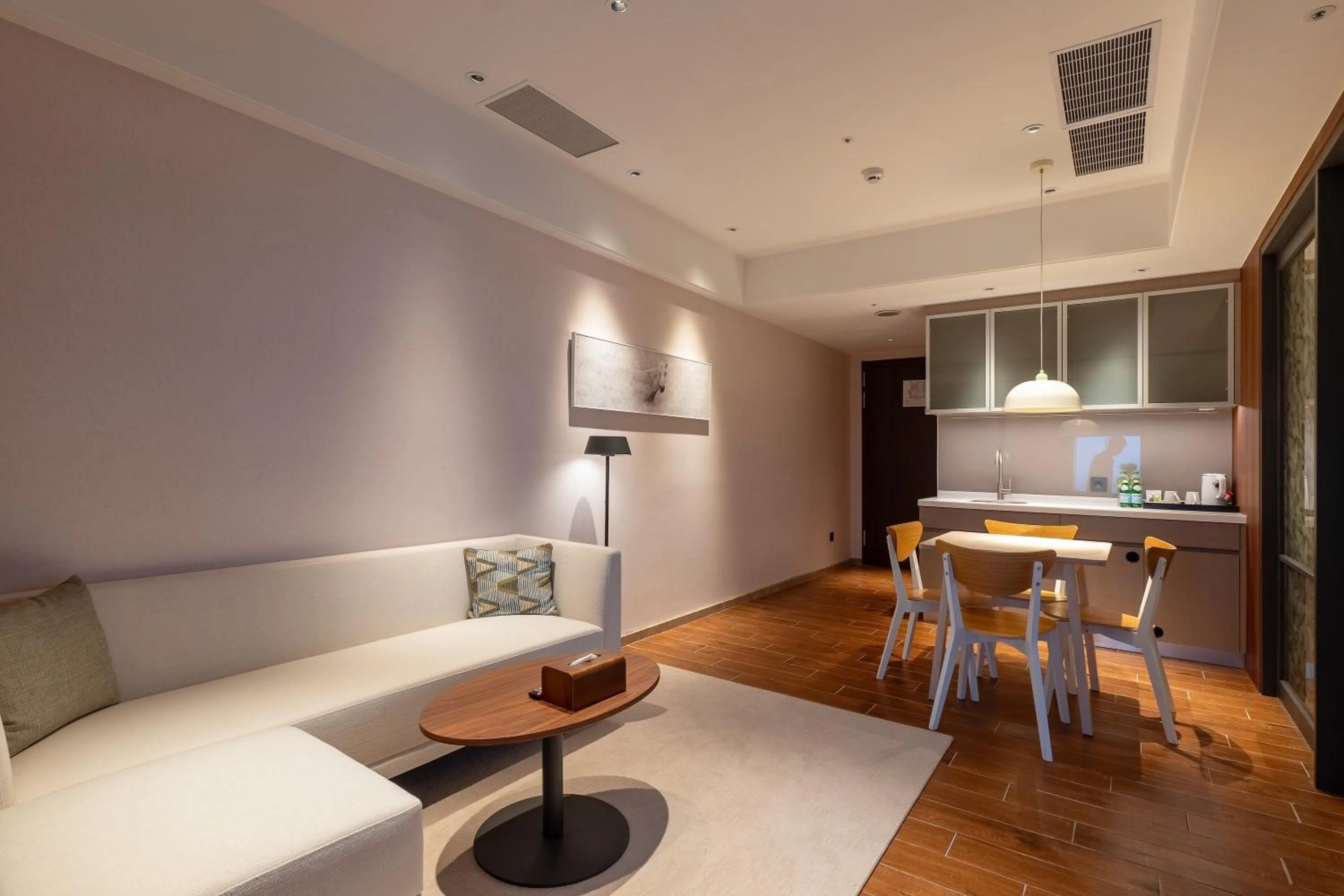 Living room in Kilin Hotel, JiaoXi