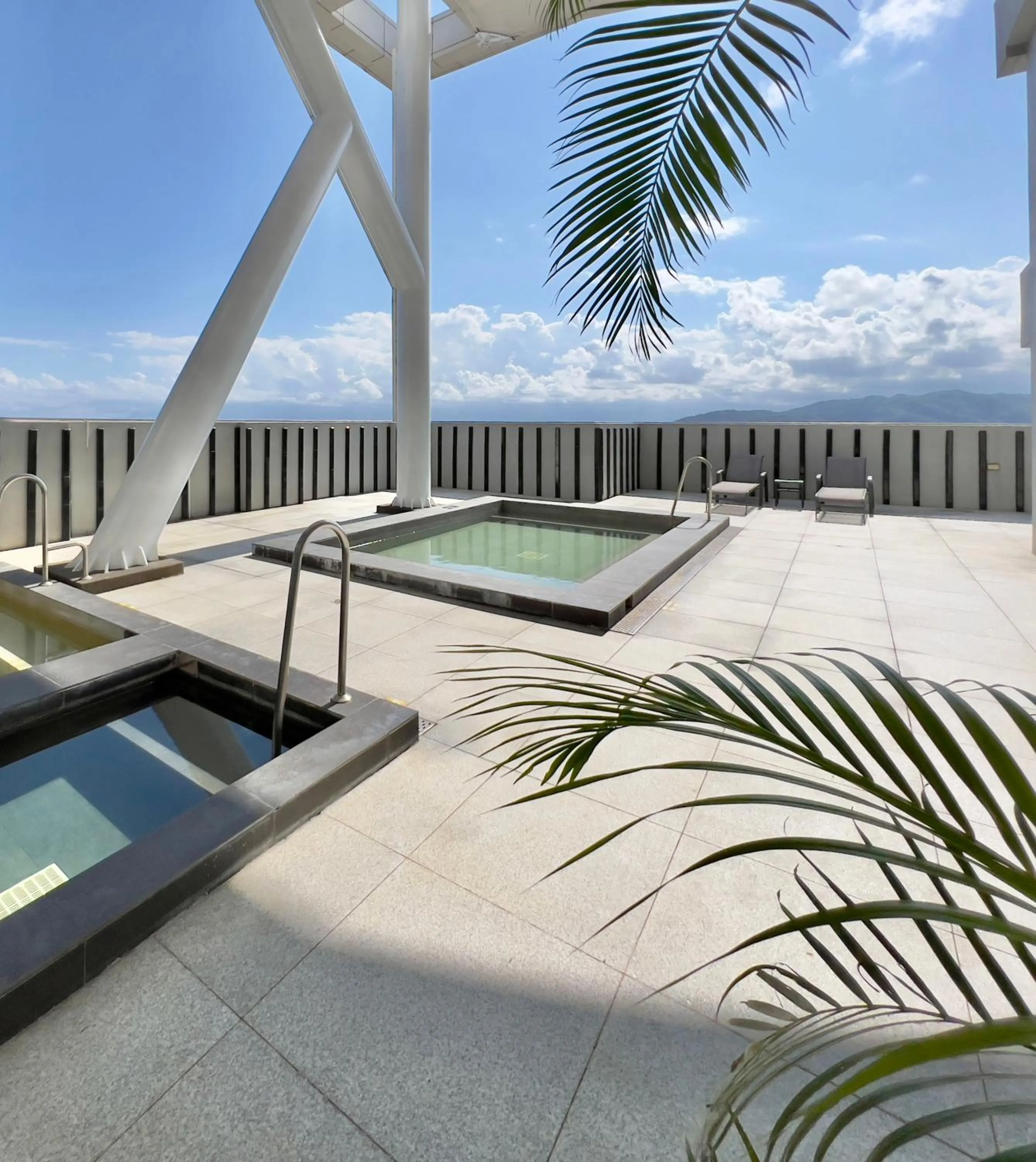 Balcony/Terrace in Kilin Hotel, JiaoXi