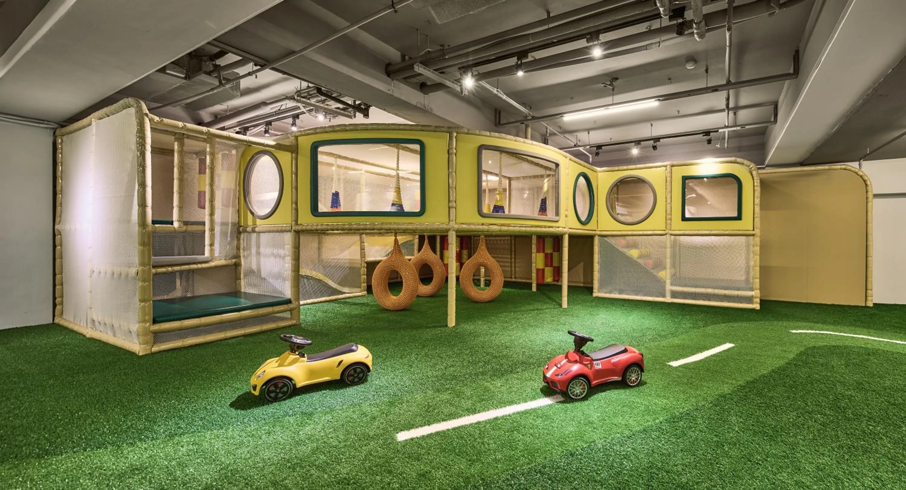 Children play ground in Beach Resort Green Bay