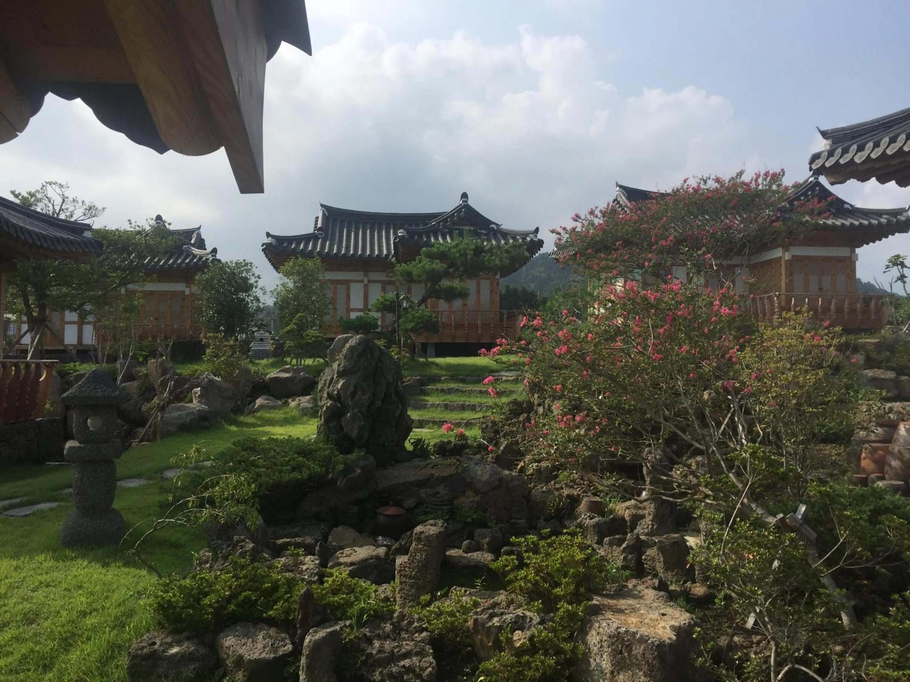 Canopus Resort Pension