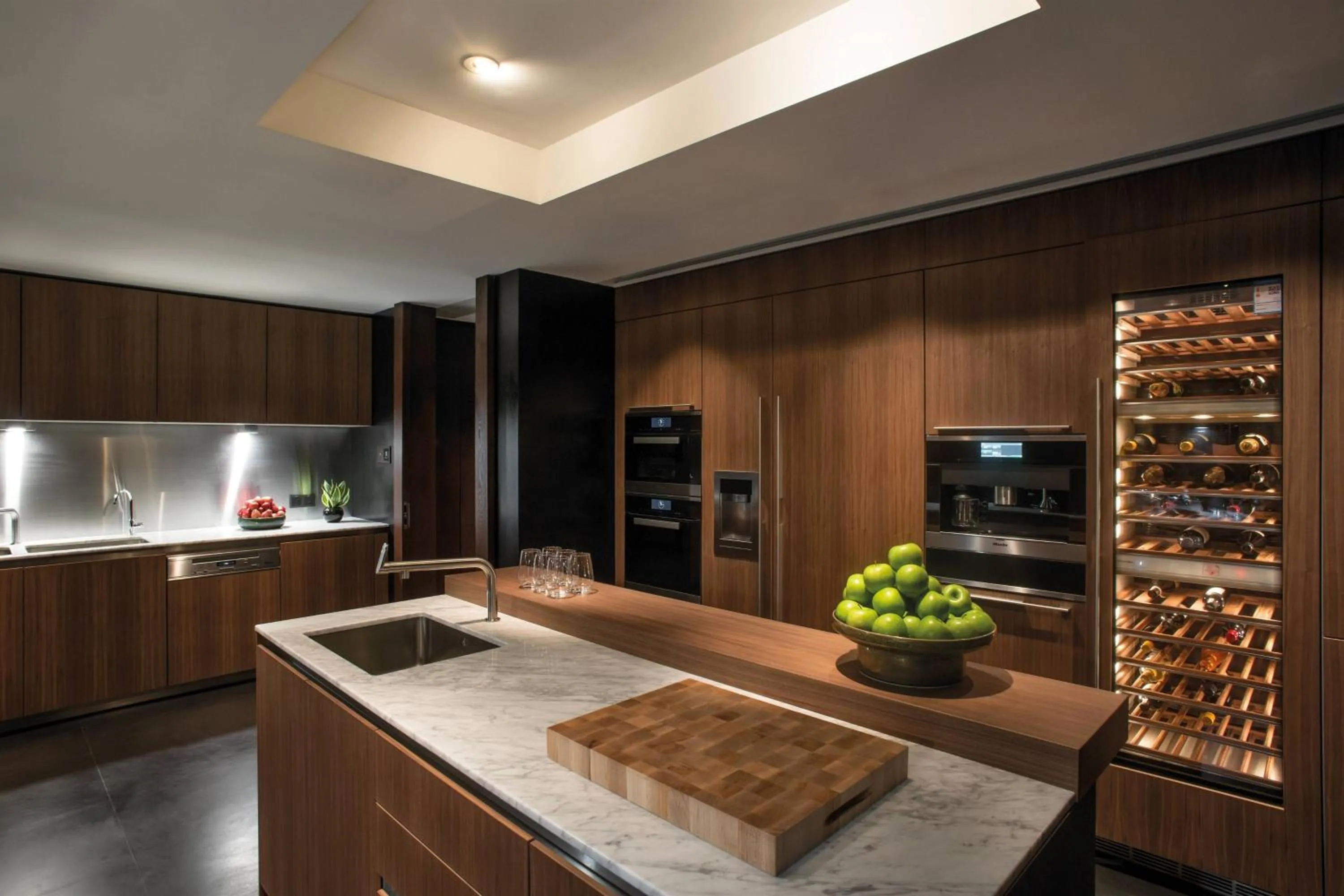 Kitchen or kitchenette in Bvlgari Hotel Beijing