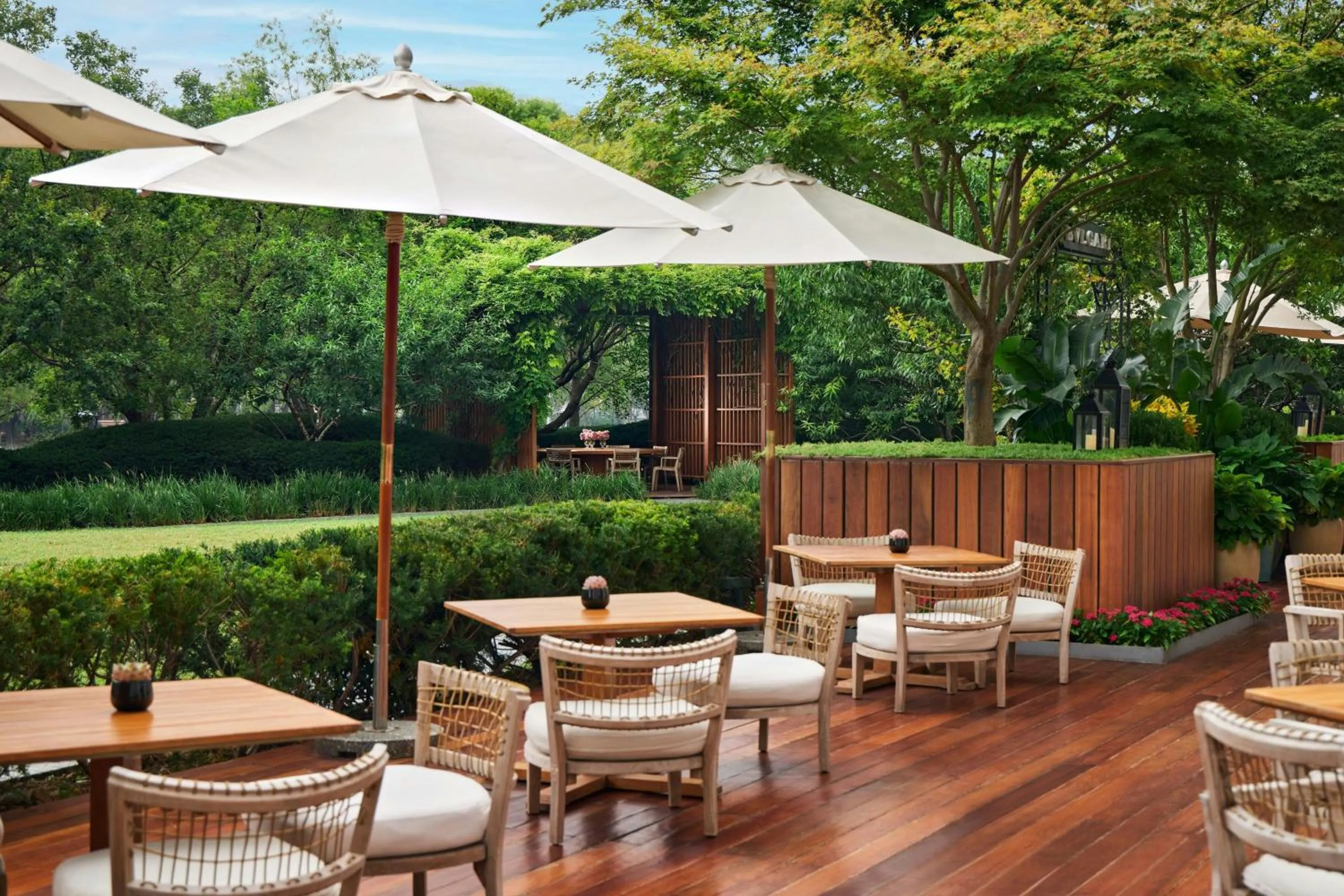 Restaurant/places to eat in Bvlgari Hotel Beijing