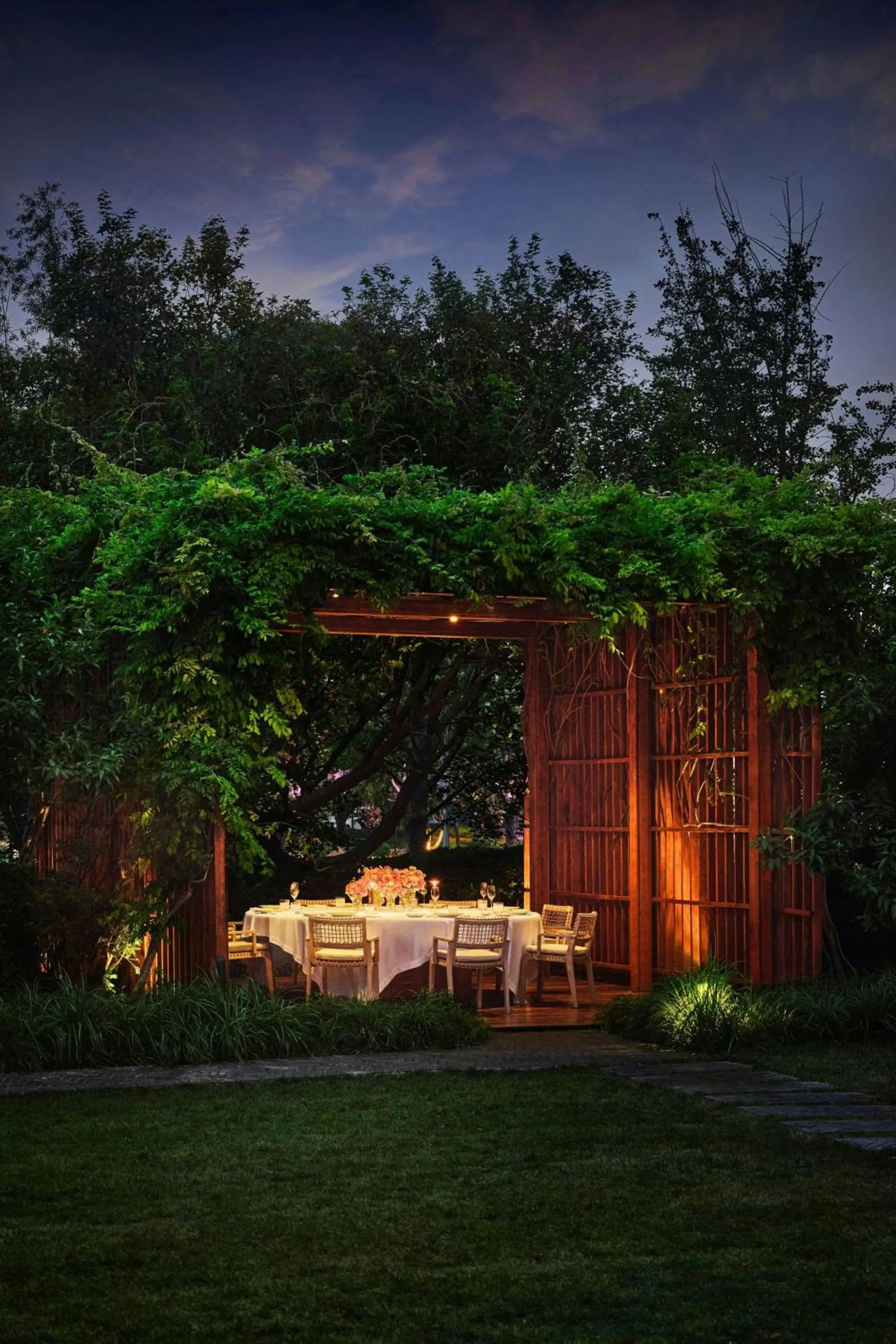 Restaurant/places to eat in Bvlgari Hotel Beijing