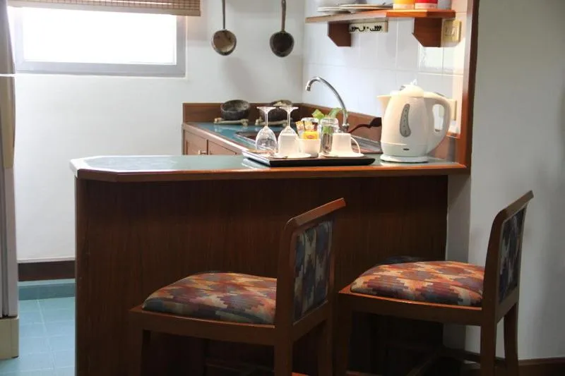 Day in B.S. Court Hotel Sathorn