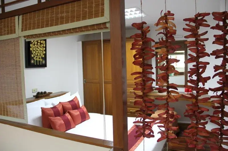 Decorative detail, Bed in B.S. Court Hotel Sathorn Decorative detail, Bed in B.S. Court Hotel Sathorn