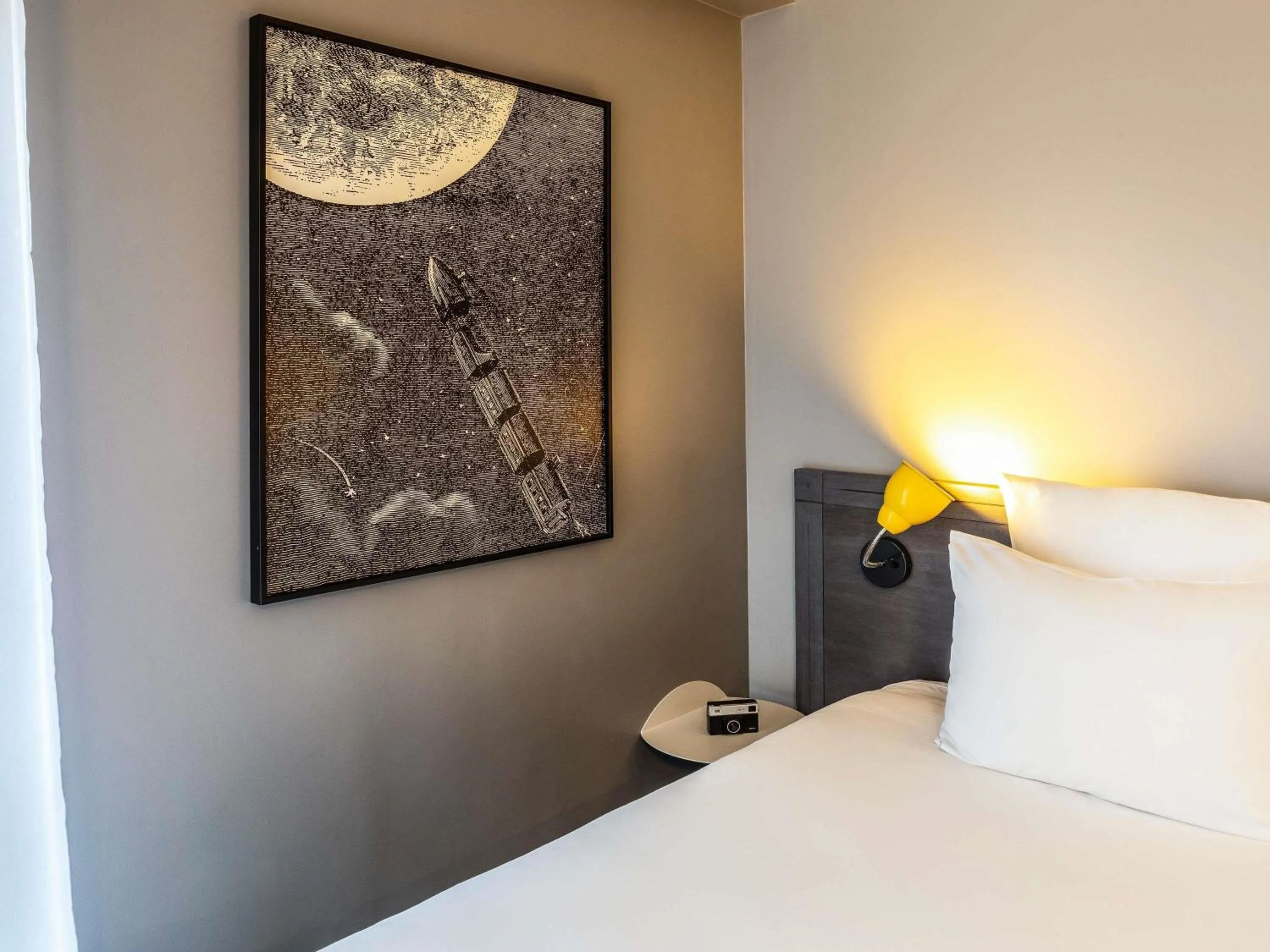 Bedroom, Bed in ibis Styles Paris Mairie de Montreuil