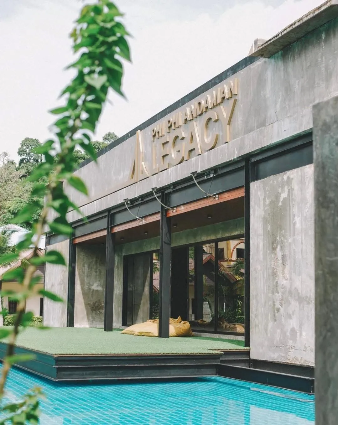 Phi Phi Andaman Legacy Resort