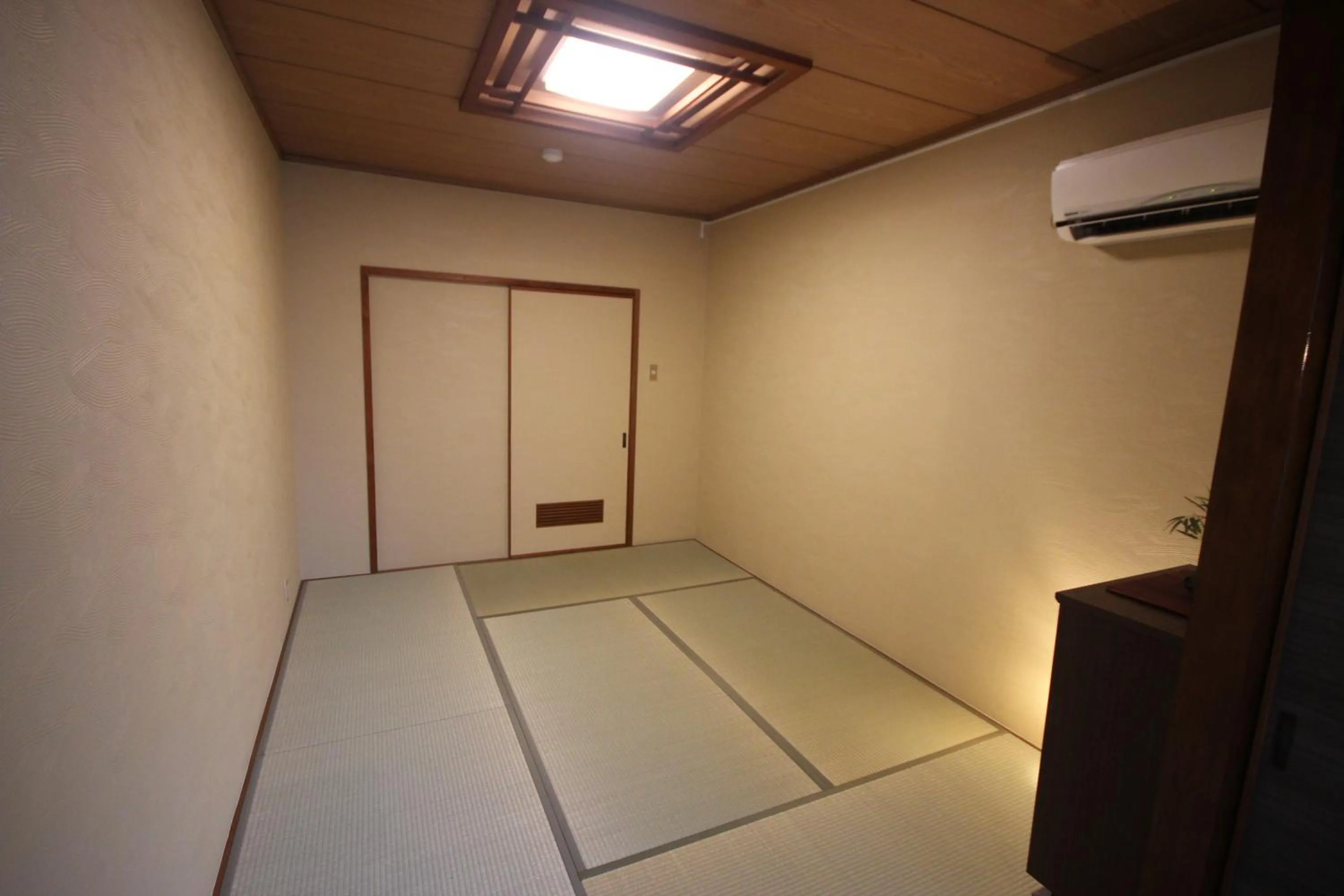 Photo of the whole room in Vacational Rental Sunny Heights