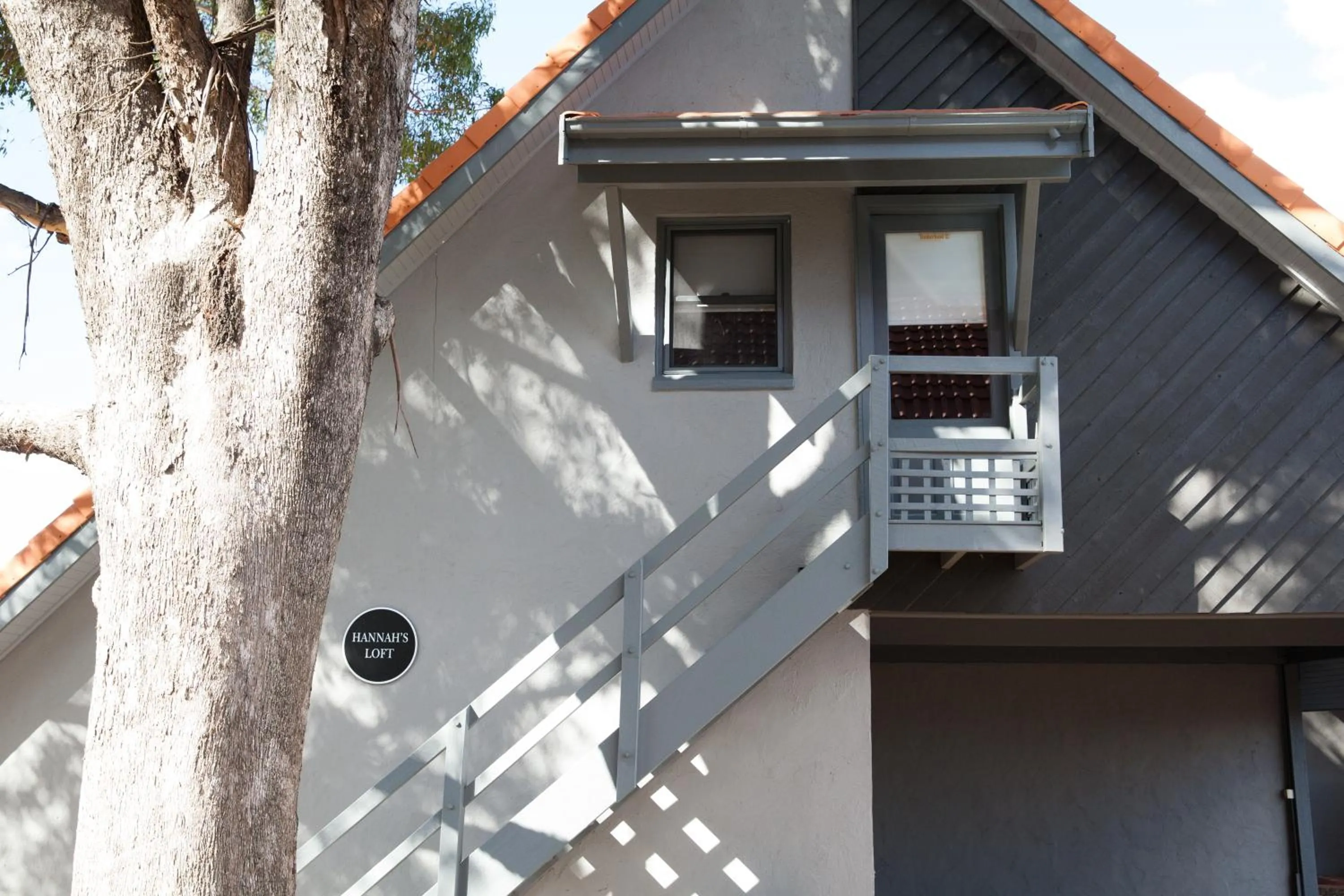 Property building in Wandin Valley Estate