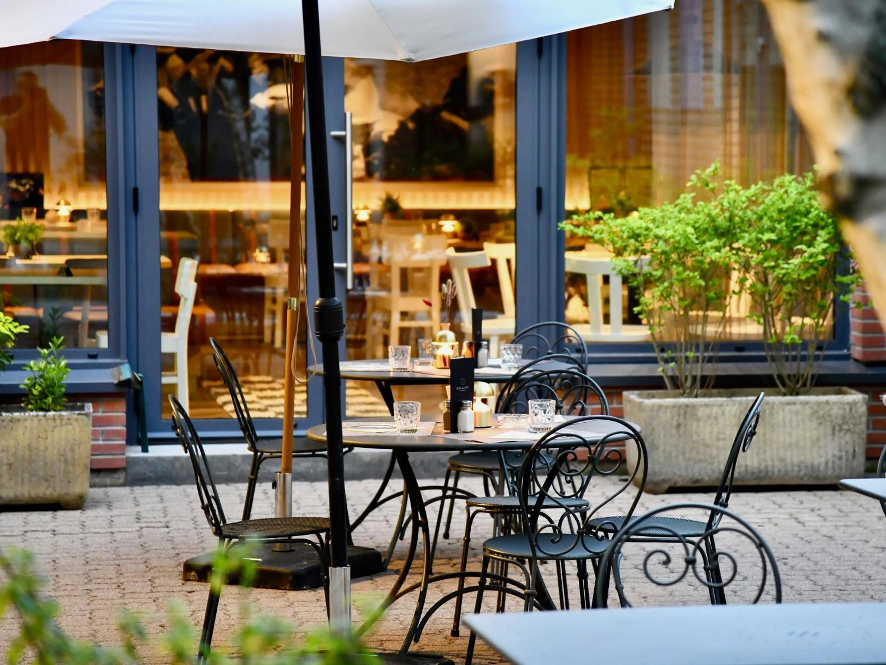 Patio in ibis Maisons Laffitte