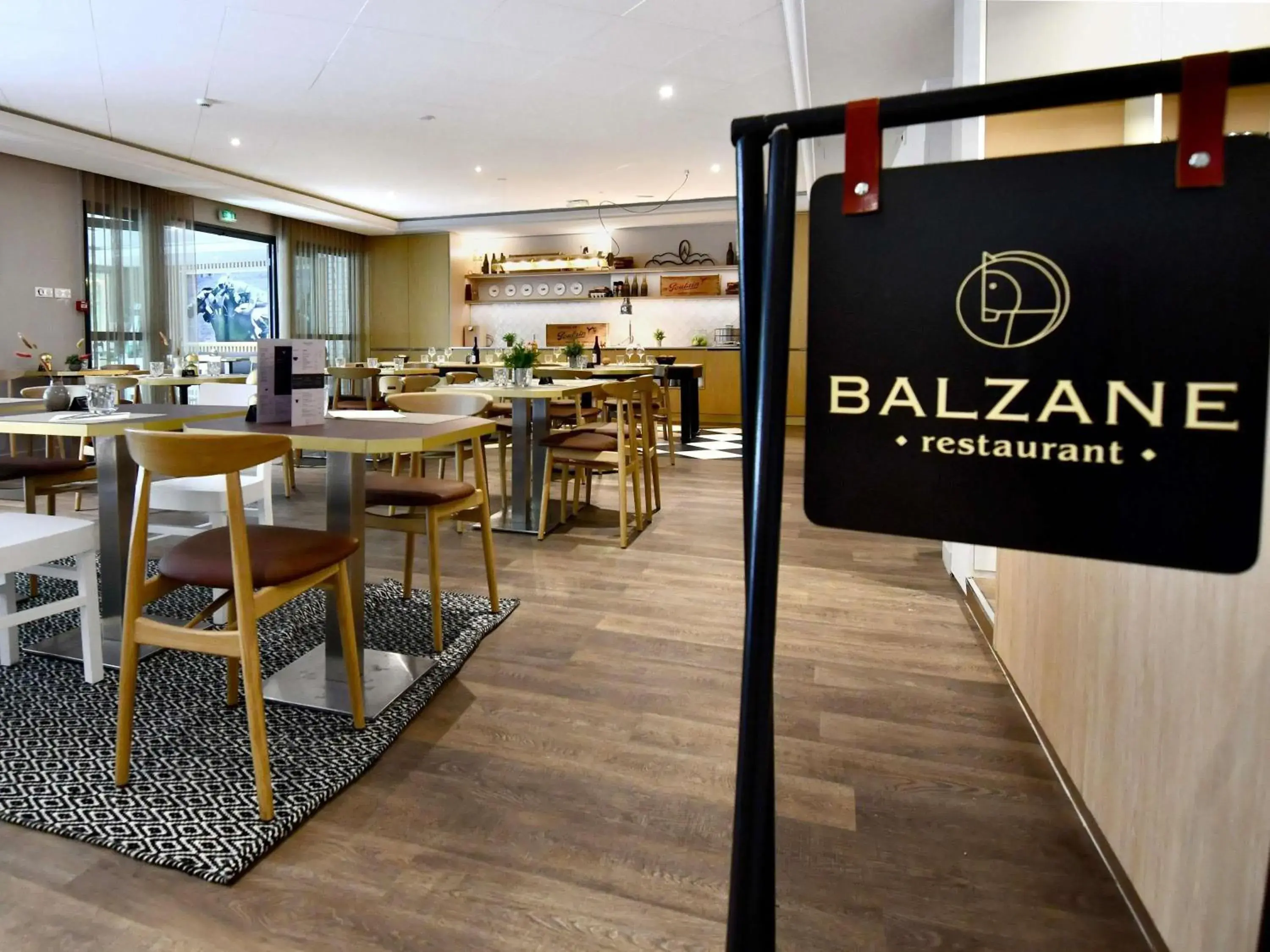 Restaurant/places to eat in ibis Maisons Laffitte Restaurant/places to eat in ibis Maisons Laffitte