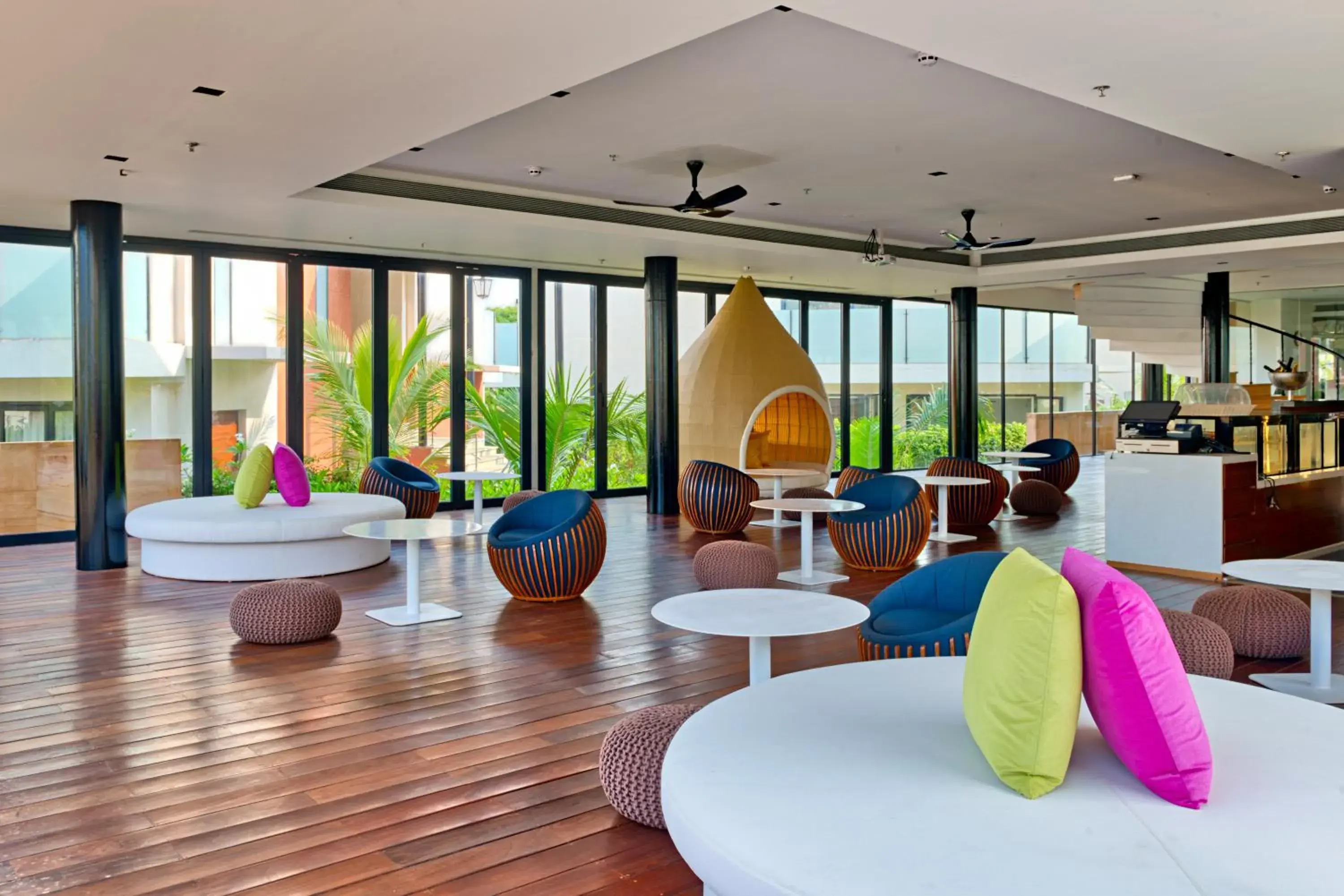 Restaurant/places to eat in Azaya Beach Resort Goa Restaurant/places to eat in Azaya Beach Resort Goa