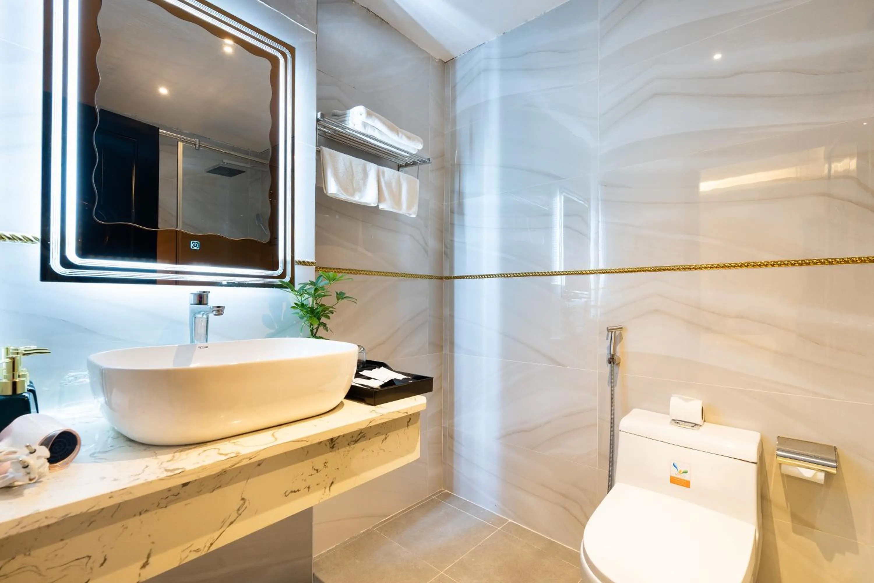 Toilet in Nicecy Saigon Hotel