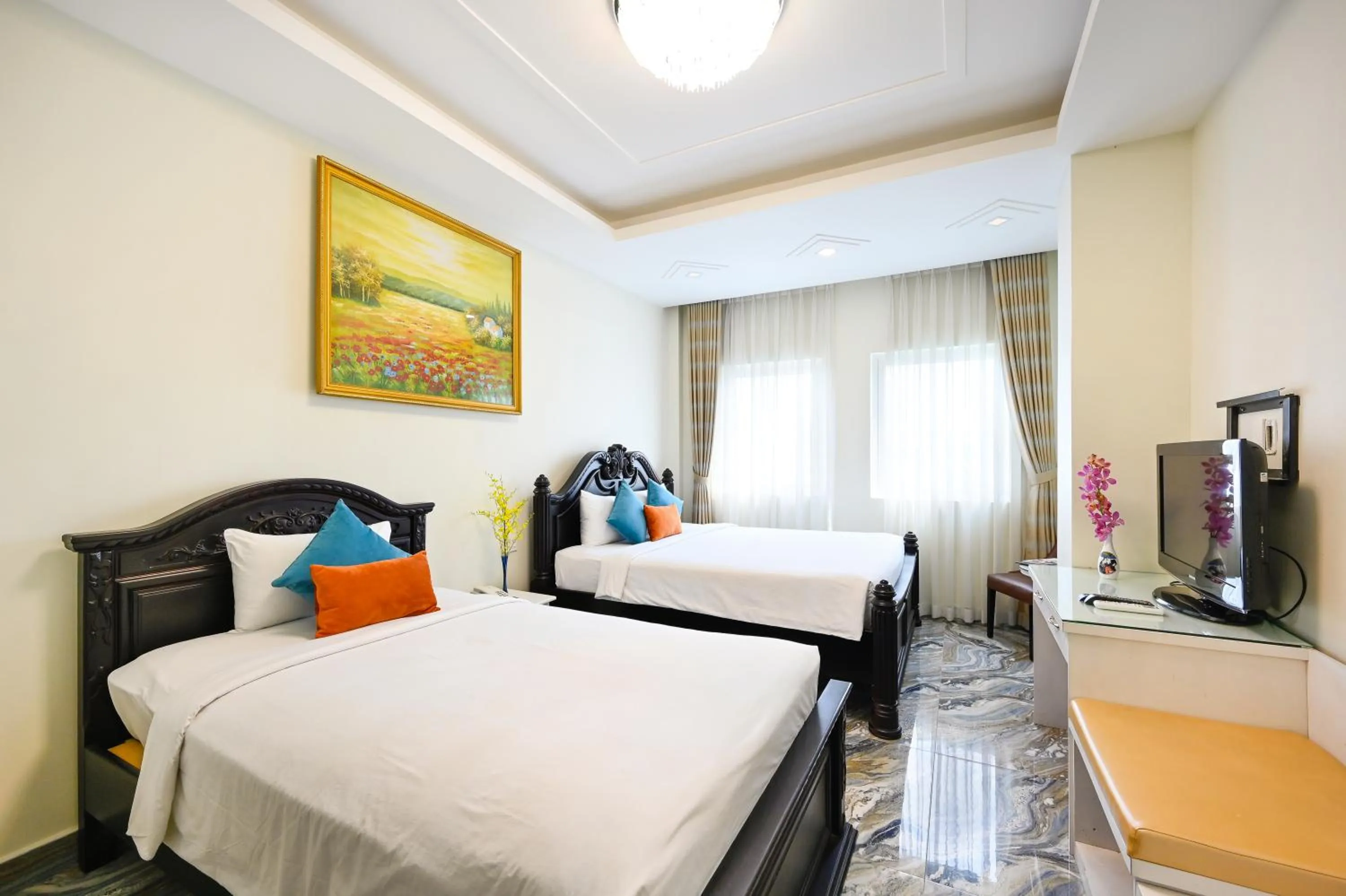 Photo of the whole room in Nicecy Saigon Hotel