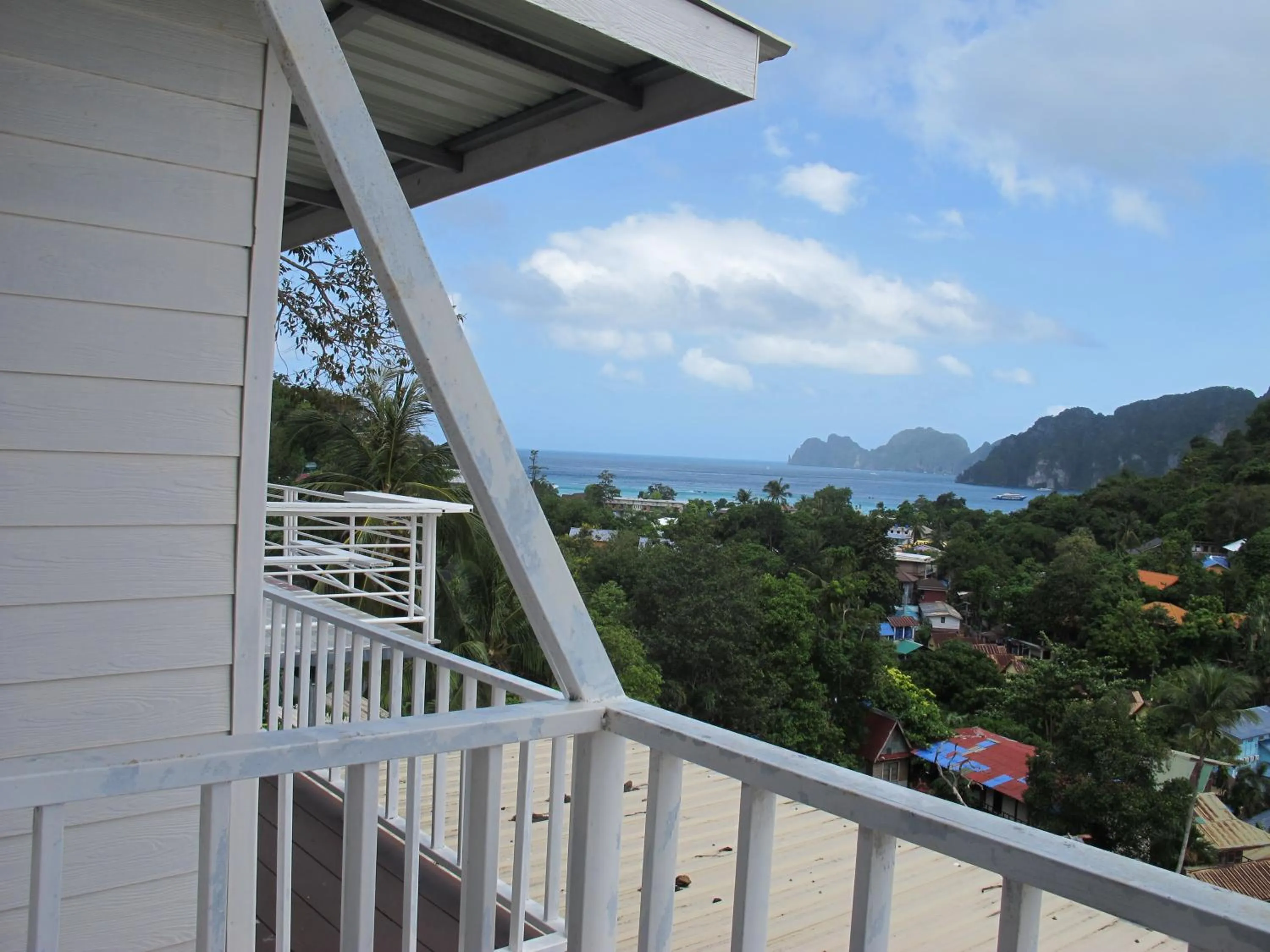 Balcony/Terrace in Uphill Cottage