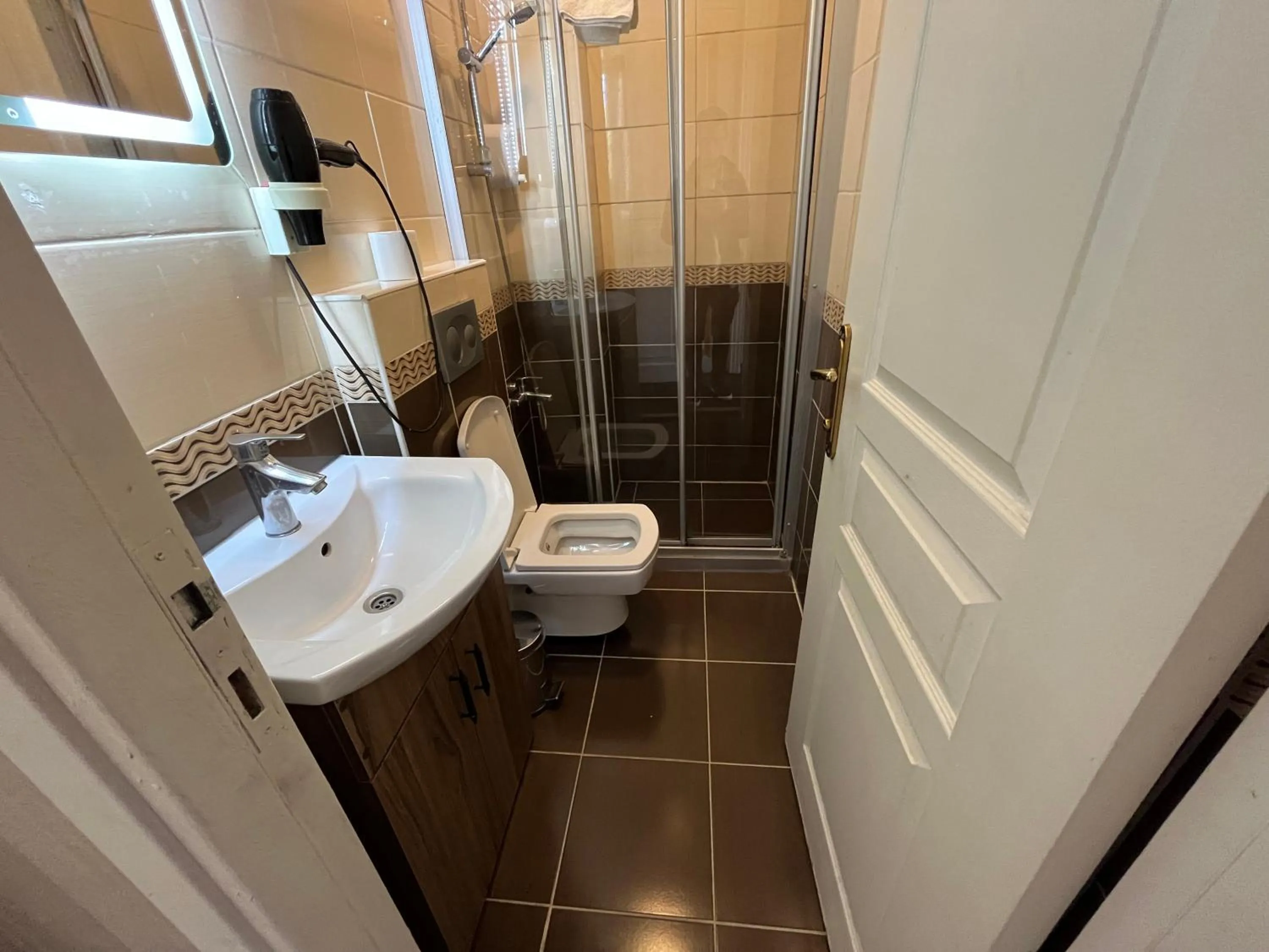 Le Safran Suite Hotel