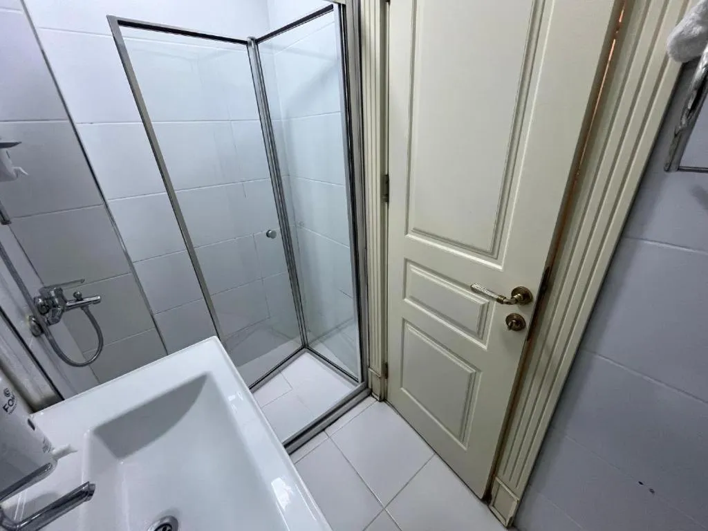 Le Safran Suite Hotel