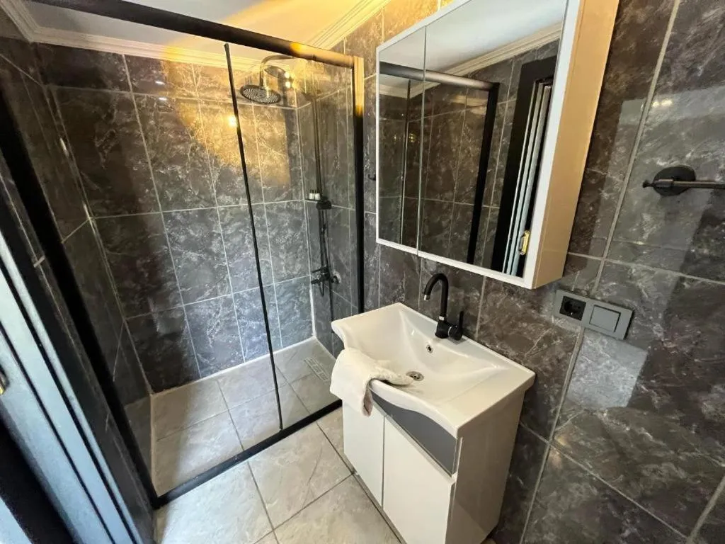 Le Safran Suite Hotel