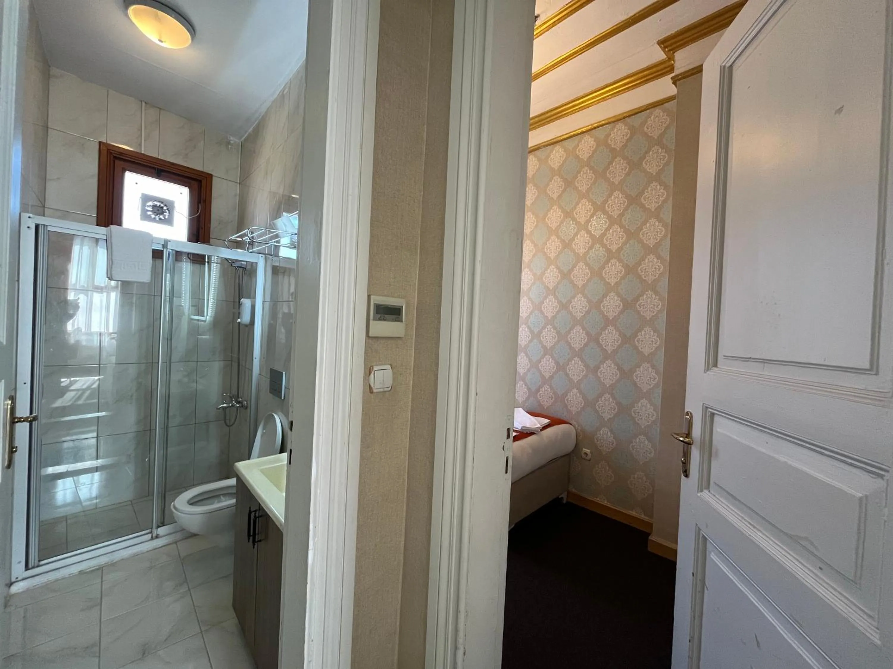 Le Safran Suite Hotel