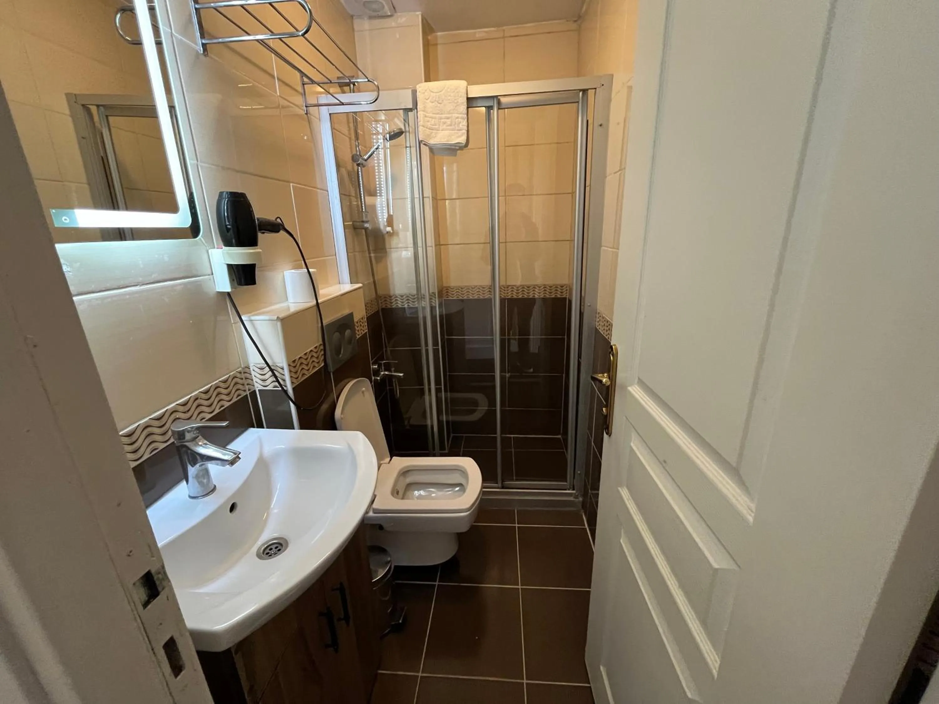 Le Safran Suite Hotel