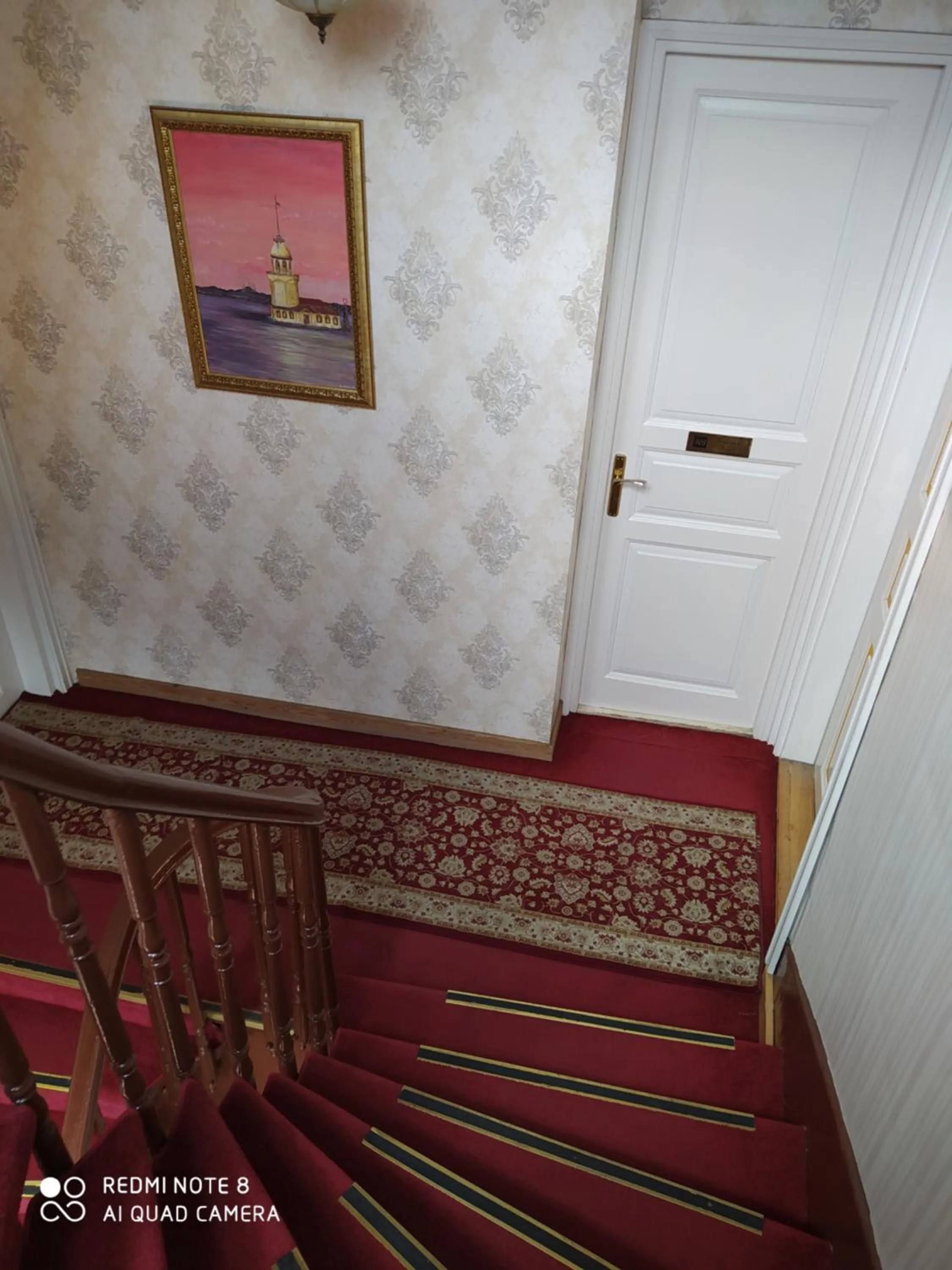 Photo of the whole room in Le Safran Suite Hotel