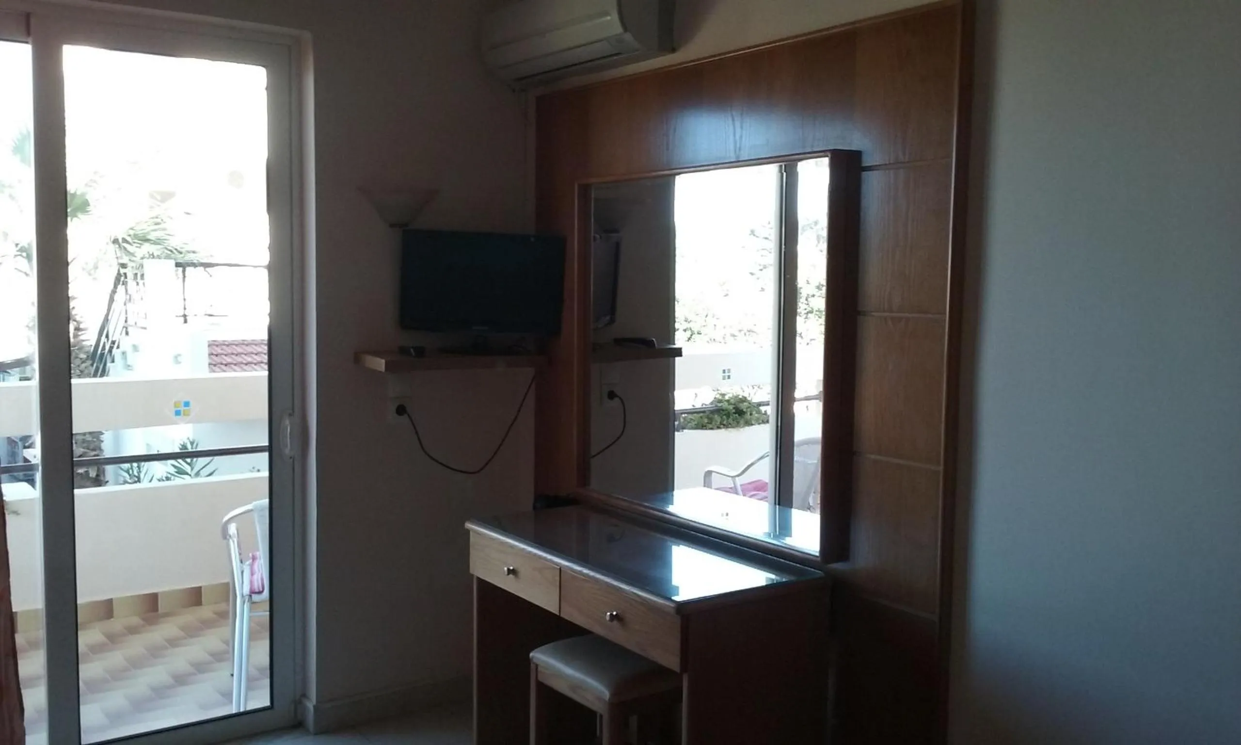 Summer Memories Aparthotel